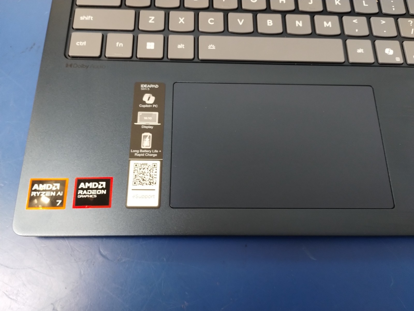 Lenovo IdeaPad Slim 5 16AKP10, AMD Ryzen AI 7 350, 2.00 GHz 16 GB RAM, 1 TB NVMe