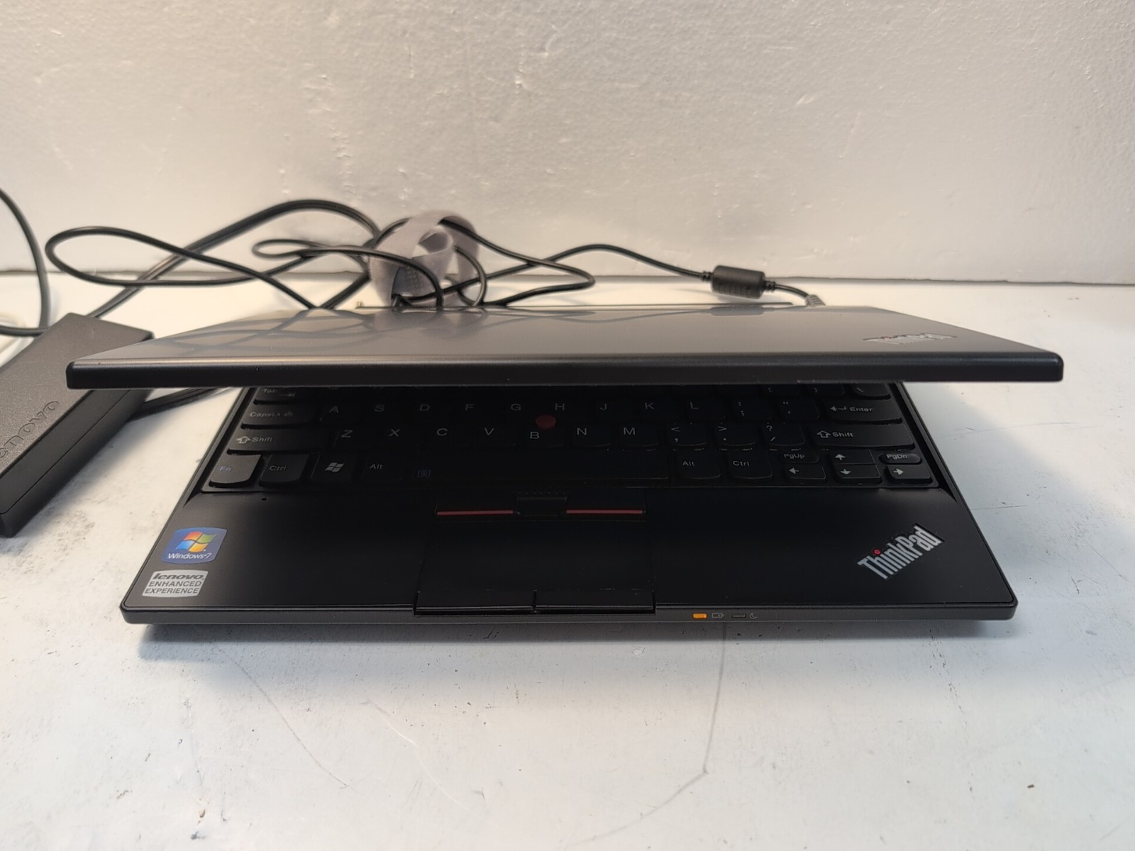 🔥Lenovo Thinkpad X100e 12″ Laptop AMD MV-40 CPU/4GB RAM/500GB HDD/WinXP –