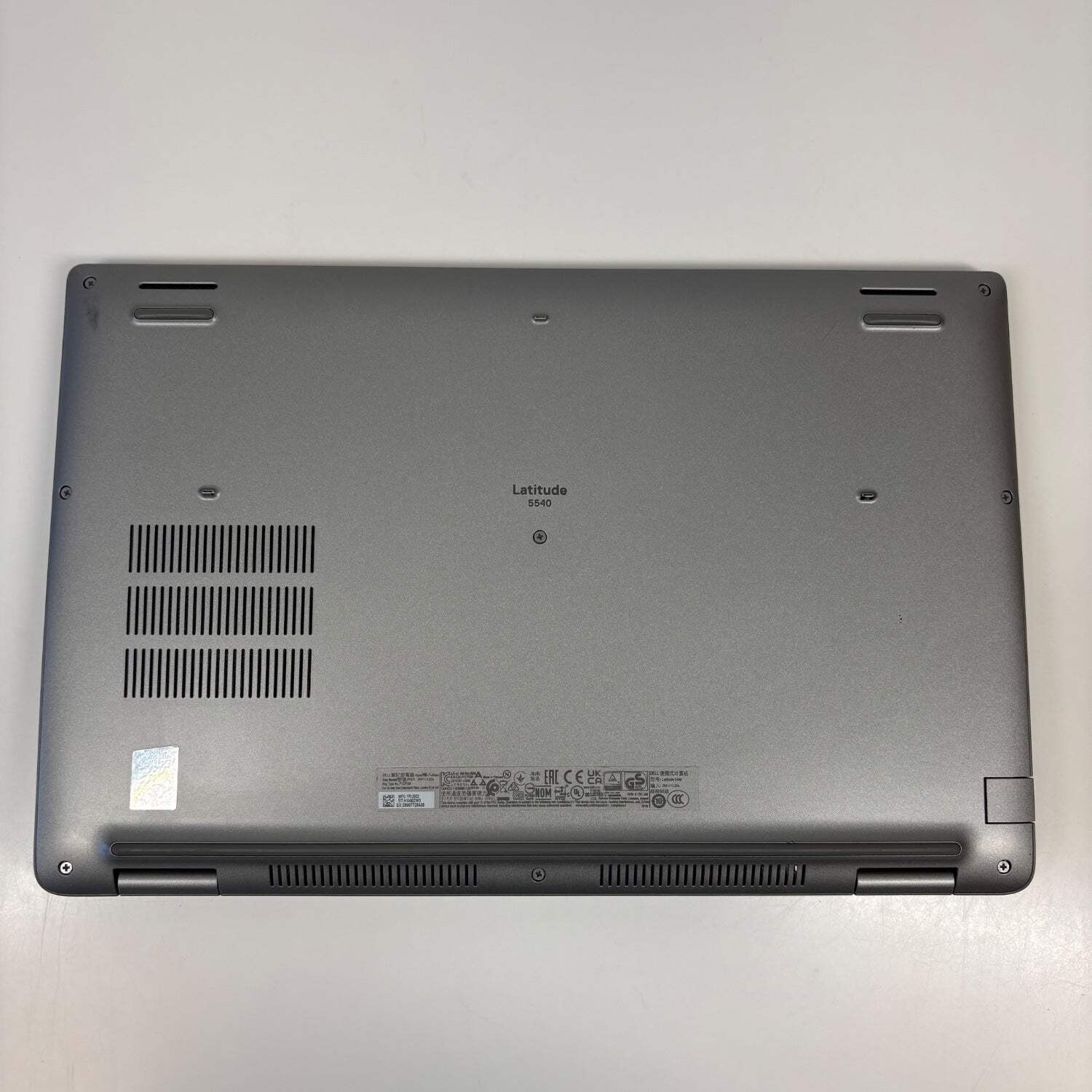Dell Latitude 5540 15.6″ i7-1365U 1.8GHz 16GB RAM 512GB SSD