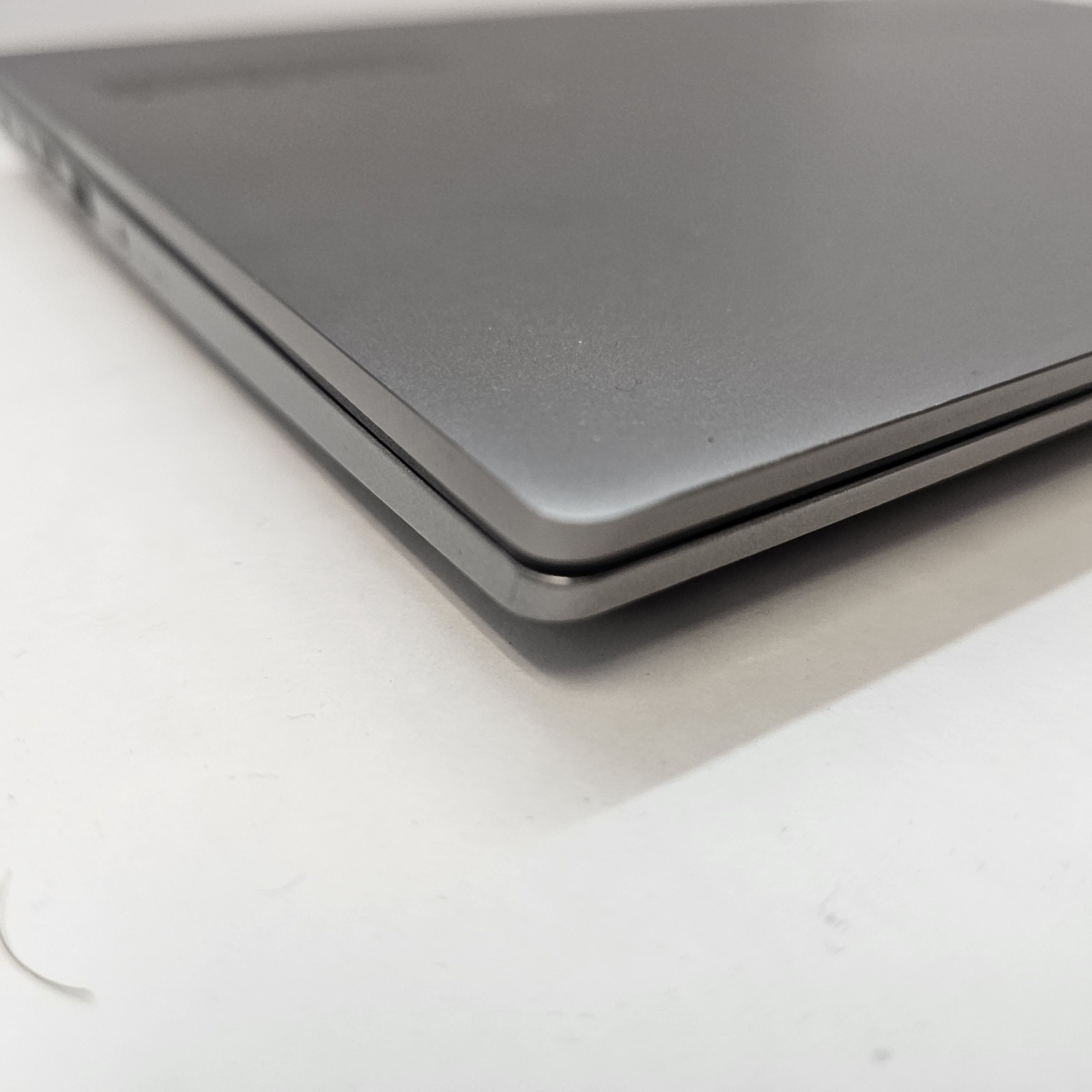 Lenovo ThinkBook 14 G2 14″ Intel i7-1165G7 24GB 256GB Windows 11 Home – Grade A