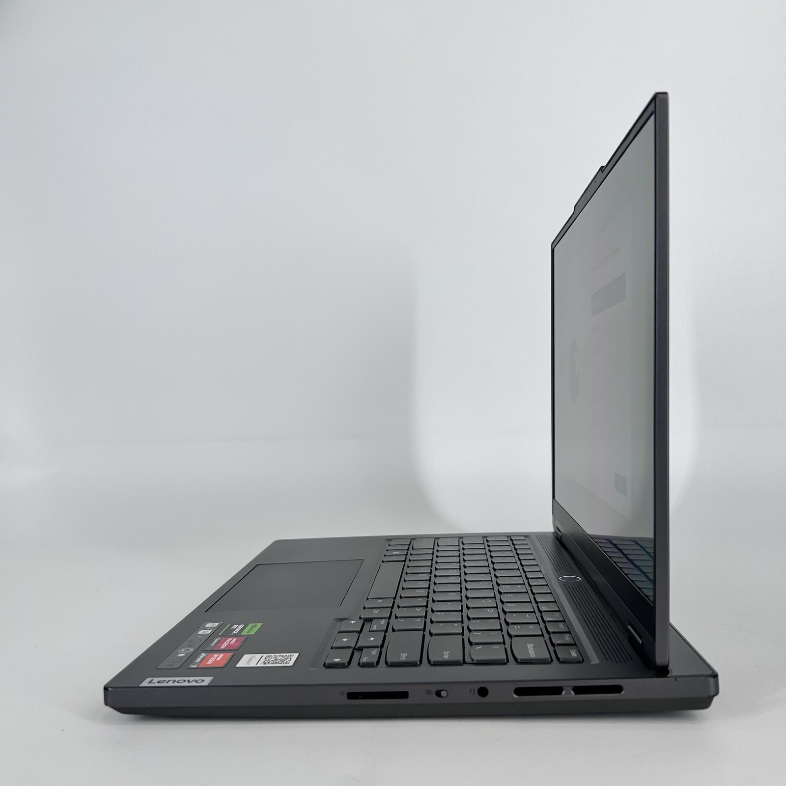 Lenovo Legion Slim 5 Gen 8 14 QHD+ 3.8GHz Ryzen 7 7840HS 16GB 512GB SSD RTX 4060