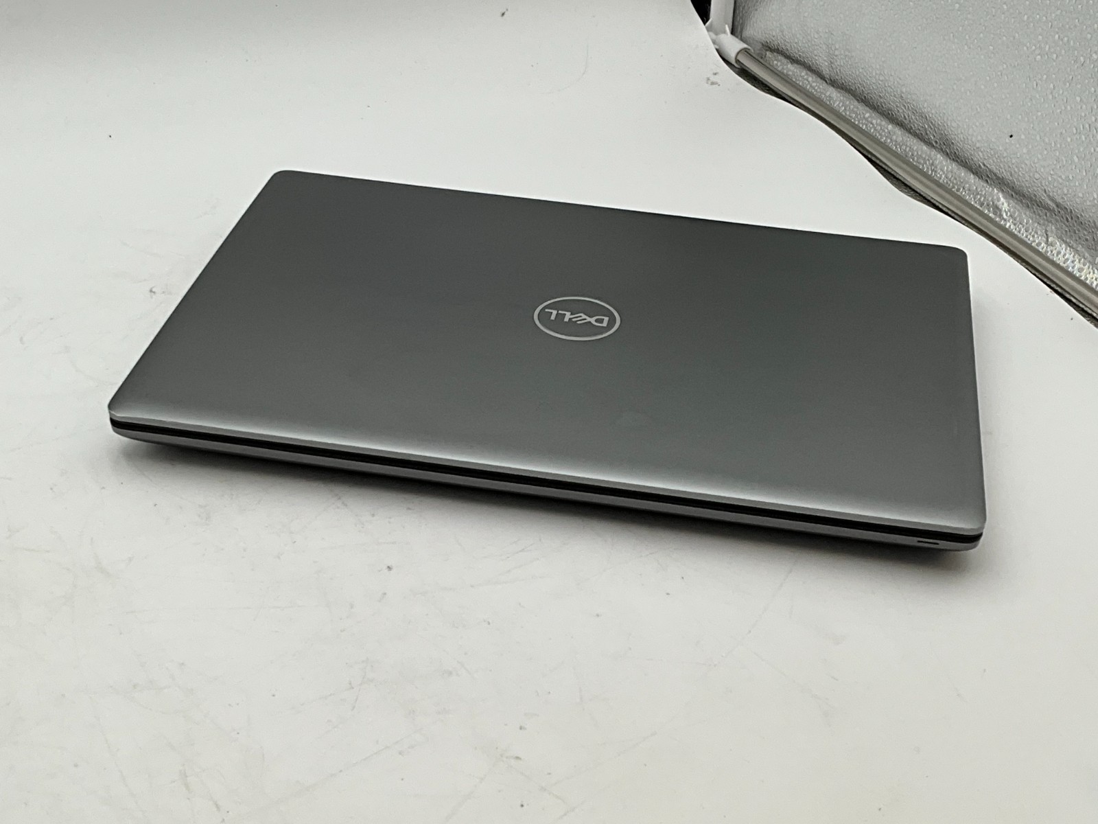 DELL Precision 7560 i7-11850H 2.50g 64GB 1tb T1200 15.6″ WIN11 Laptop DLZG6M3