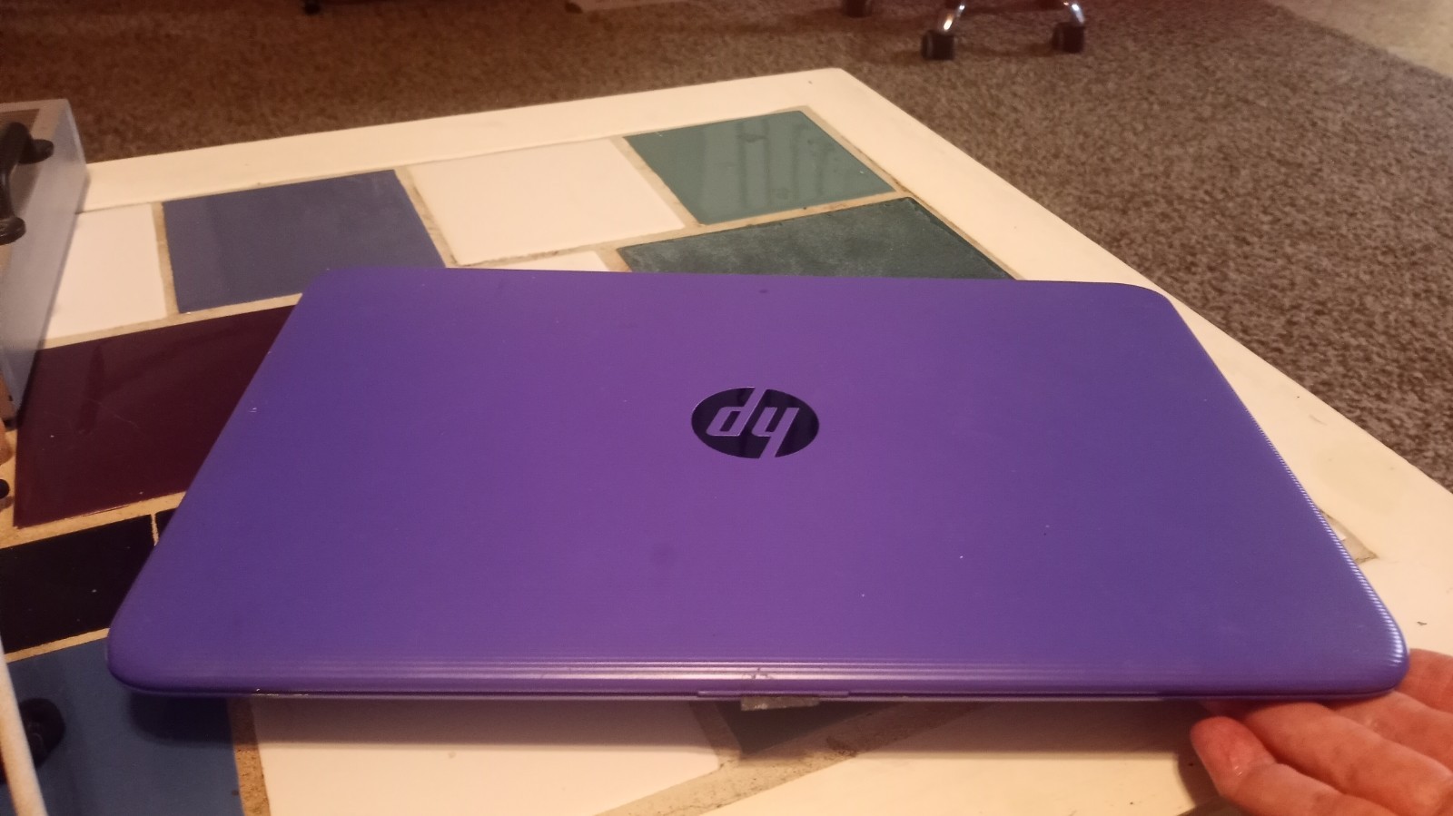 HP Stream 32GB 4GB RAM Intel Celeron N3060 Laptop + Charger + HP Wireless Mouse