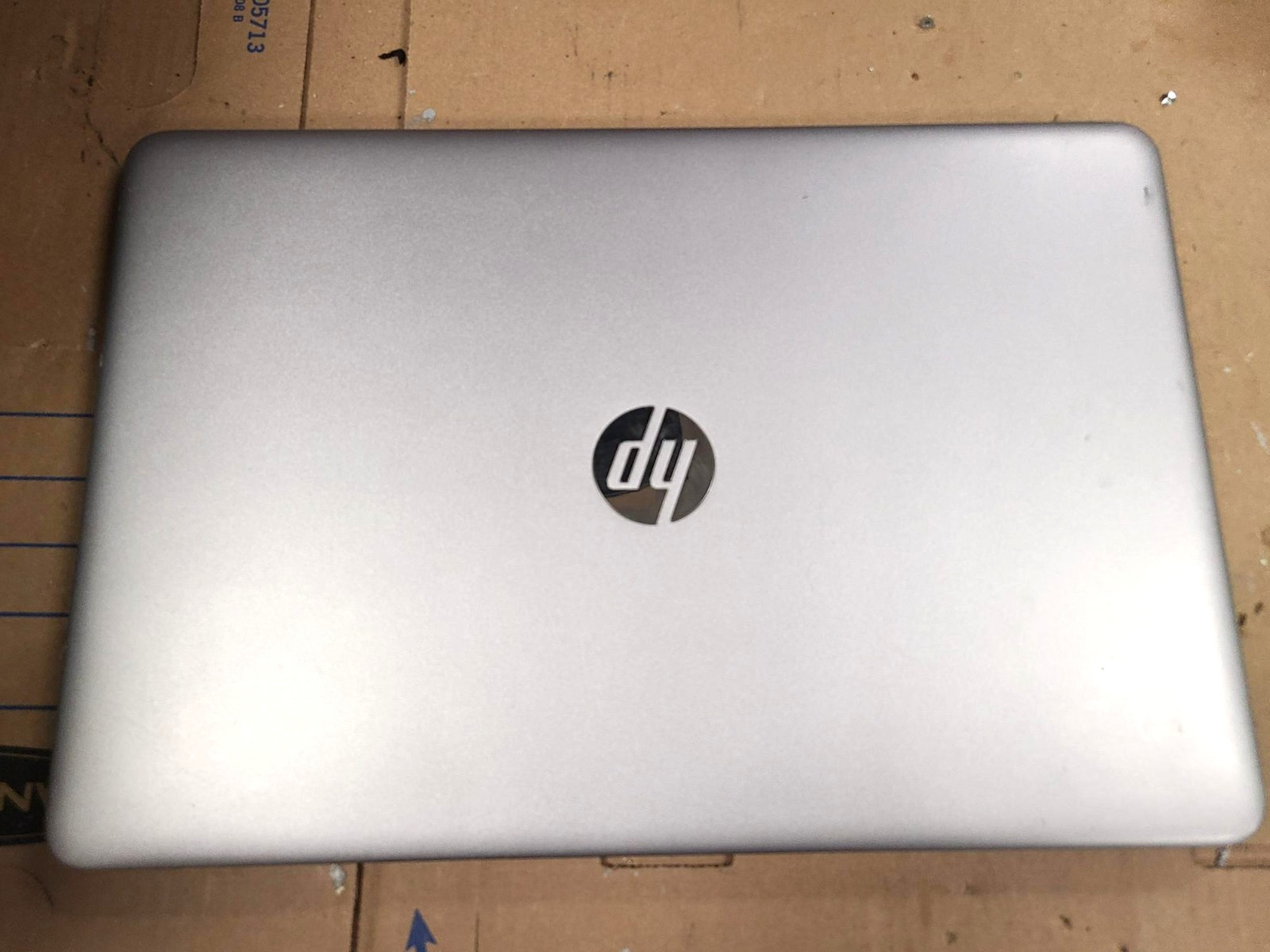 HP EliteBook 850 G3 15.6 I5-6200U 2.30 8GB, 256SSD Laptop charger included