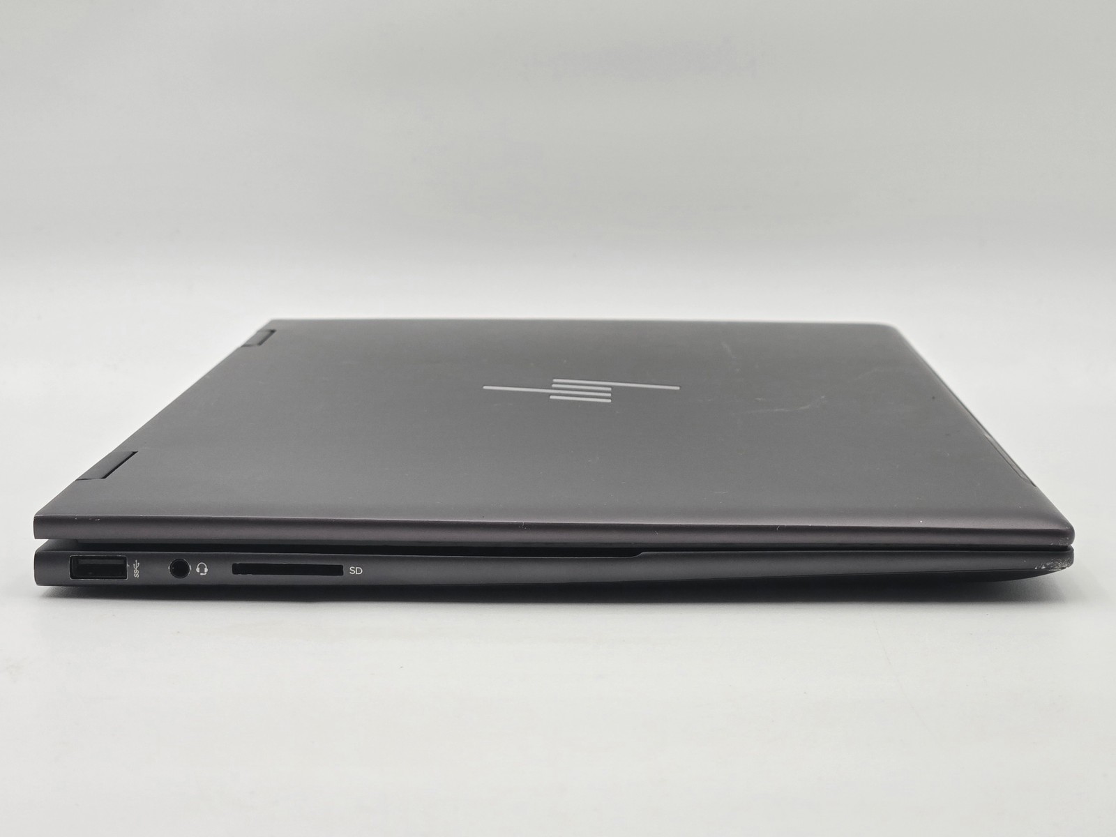 HP ENVY x360 2-in-1 15″ FHD Touch Ryzen 5 5625U 8GB 256GB SSD Win 11 Home