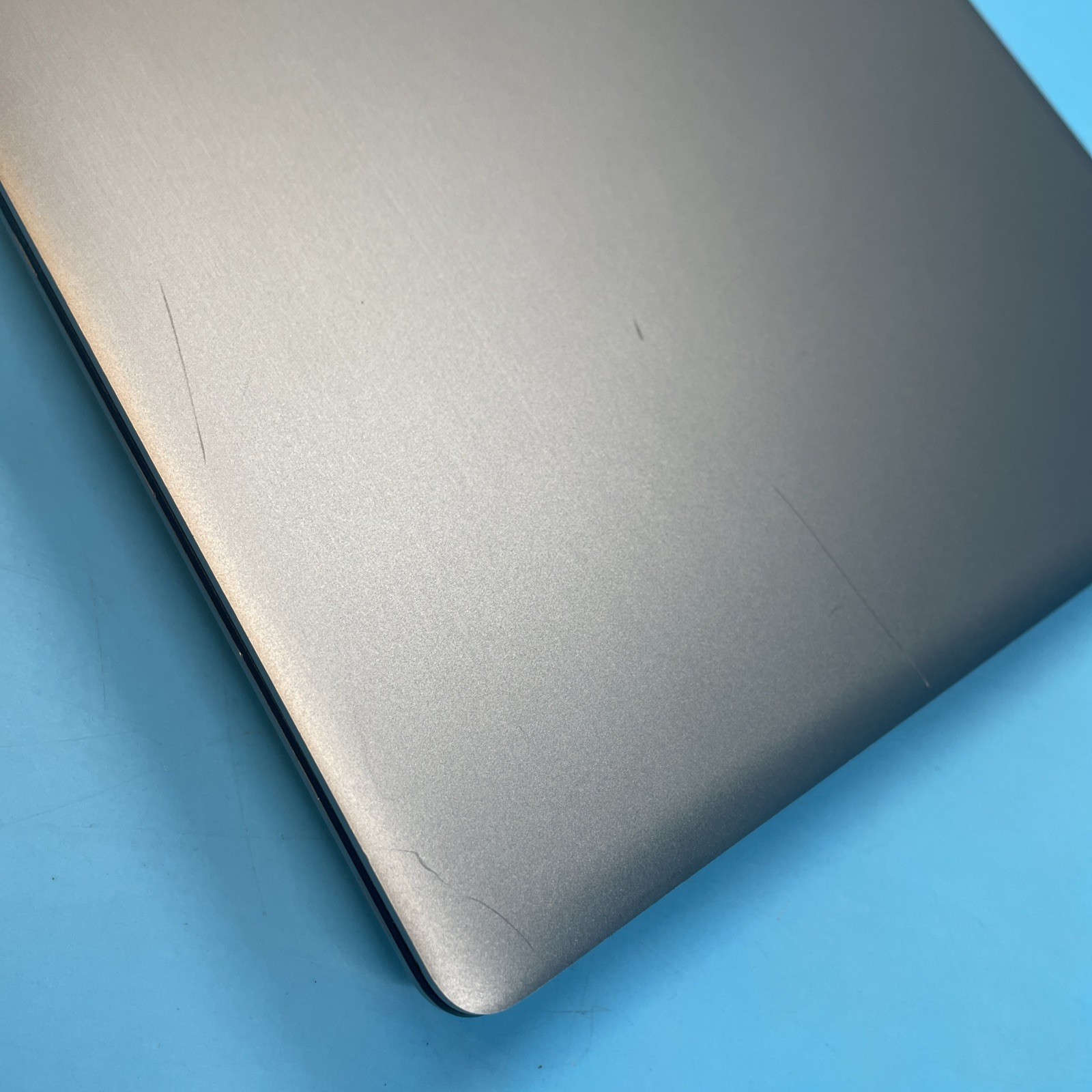 Dell Precision 7760 | i9-11950H | 64GB RAM | RTX A4000 | NO DRIVE/OS | 81% BATT