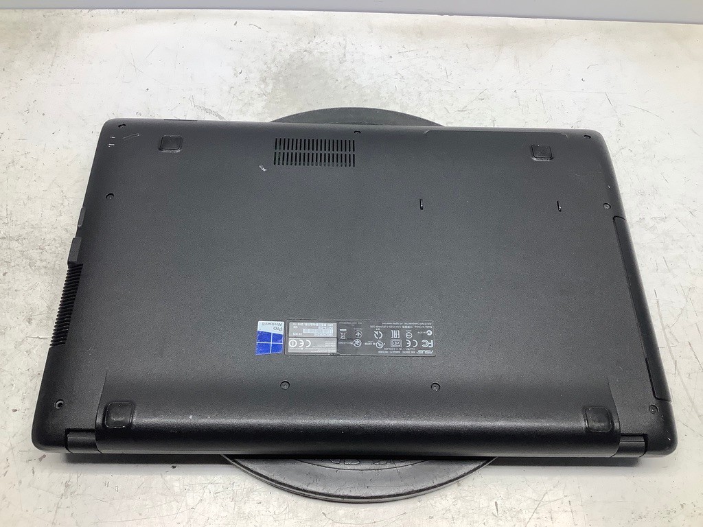 Asus X551CA-XS31 Intel i3-3217U 1.8GHz 4 GB NO HDD