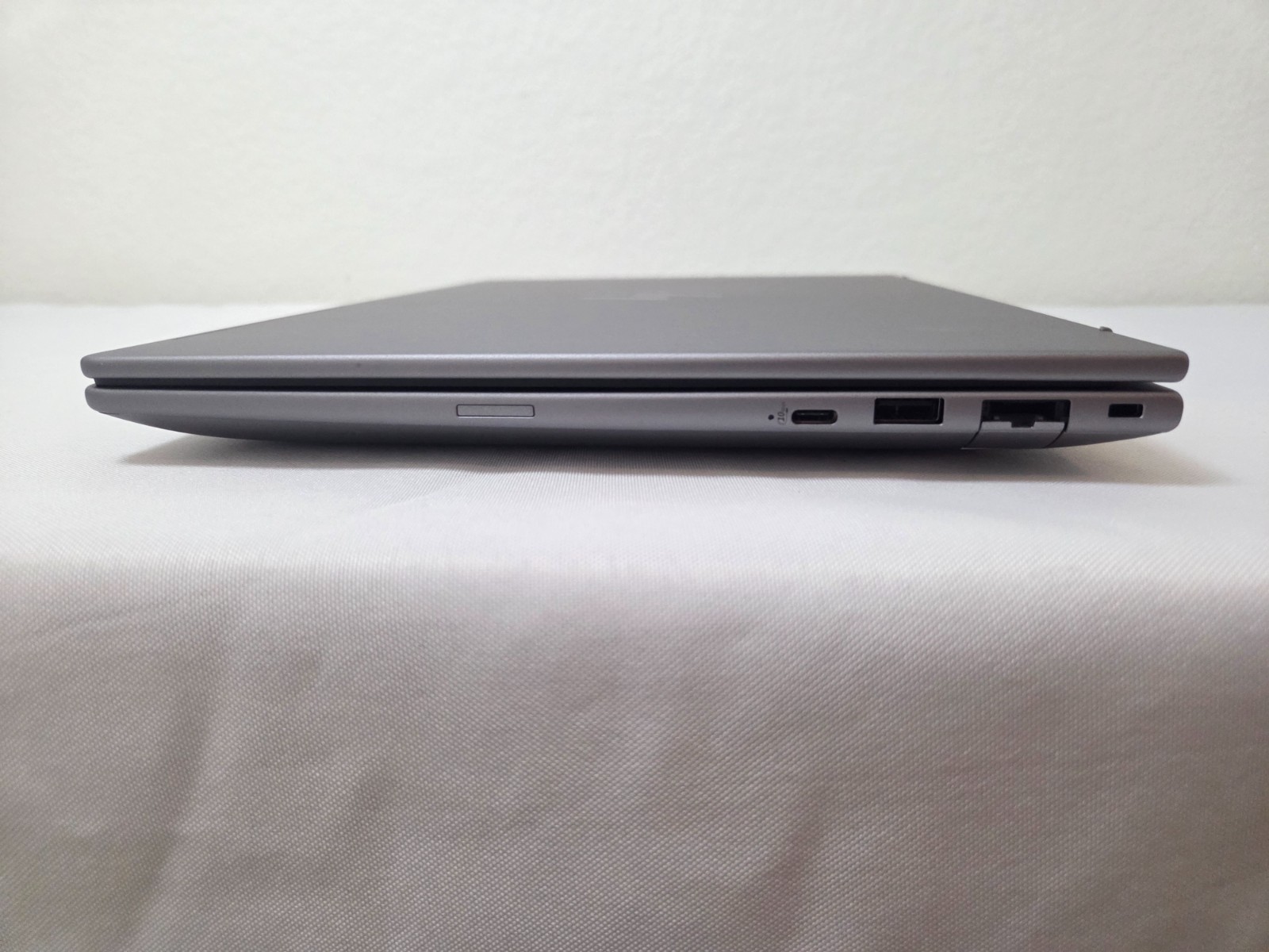 HP ZBook 8 G1i 14″ – Intel Core Ultra 7 255H, 32GB RAM, 512GB SSD, WARRANTY