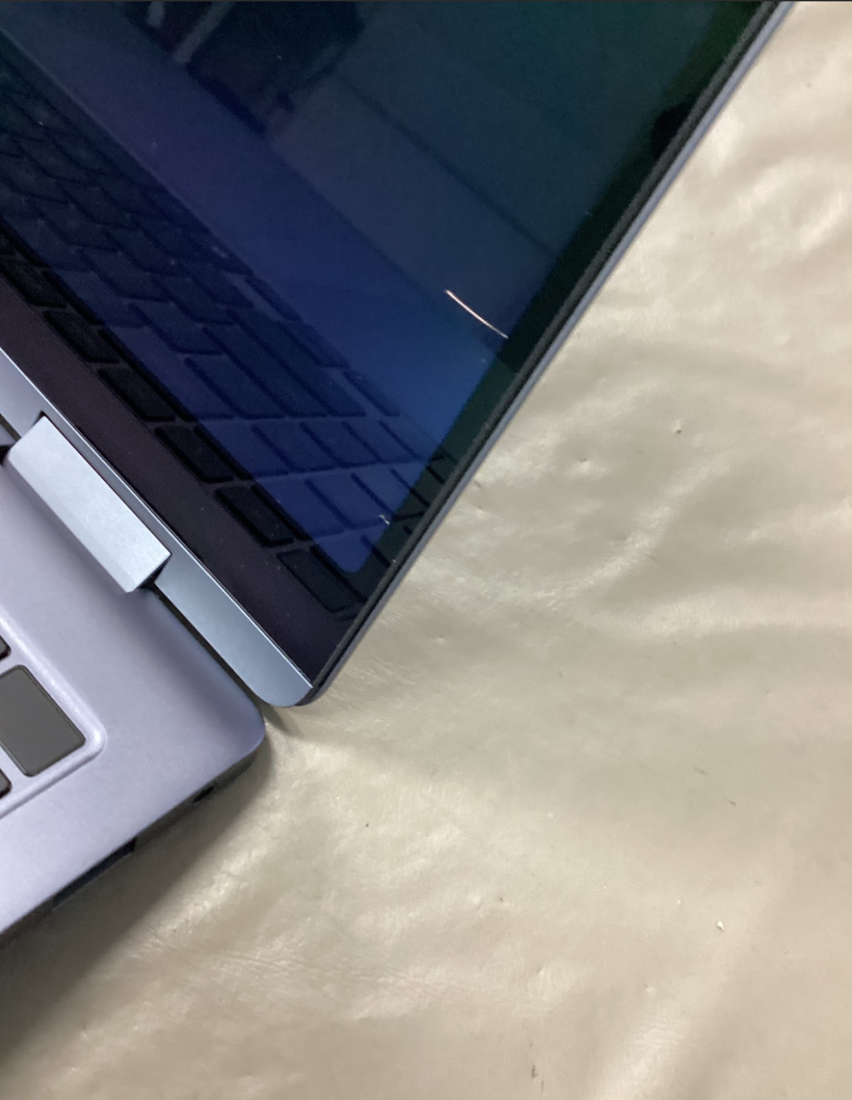 SAMSUNG Galaxy Book4 Pro 360,16″ 3K AMOLED Touchscreen,Intel Ultra 7 155H,used