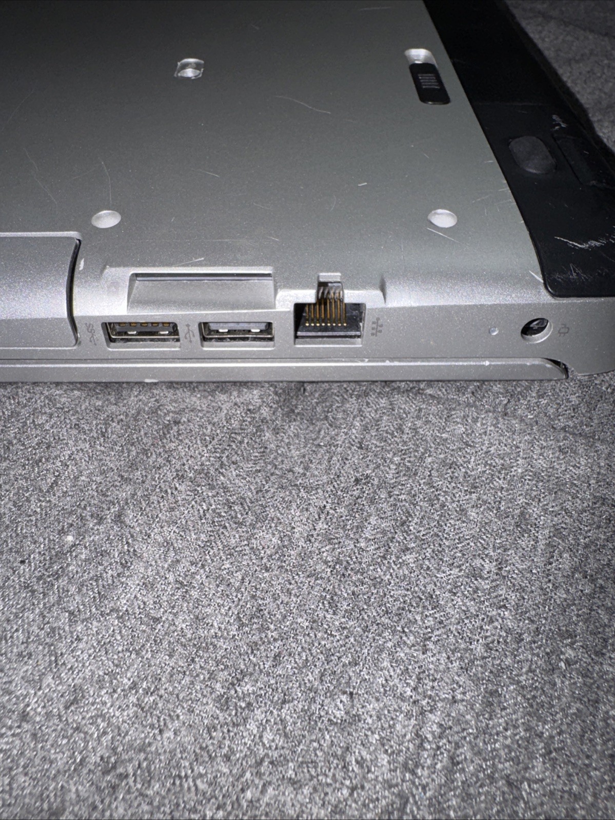 HP Pavilion 17-G192NR Intel 17″ Laptop 8GB No Charger/HD Does Not Post