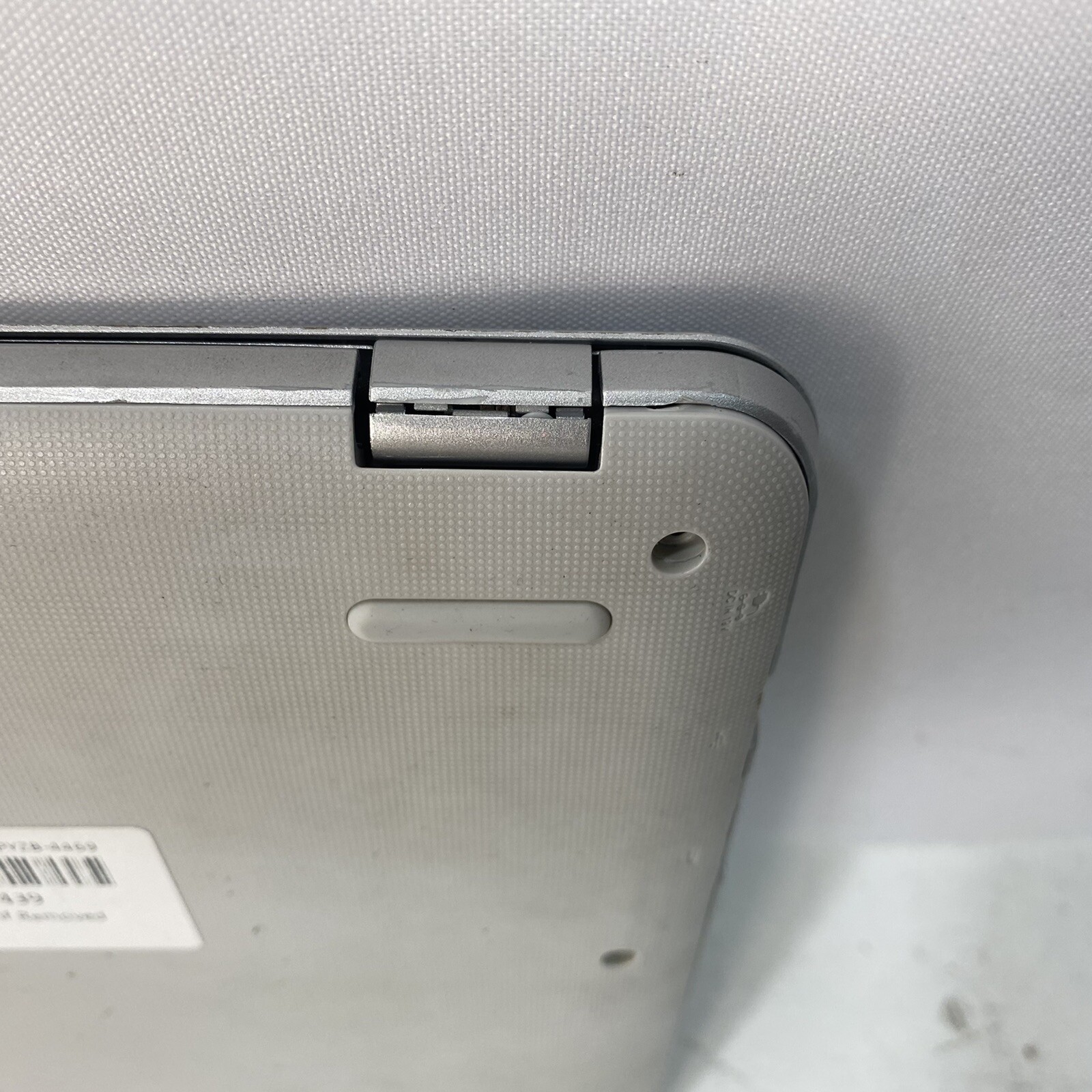 Toshiba CB30-B3122 13.3″ Chromebook 2 Intel Celeron Dual Core 16GB SSD 4GB