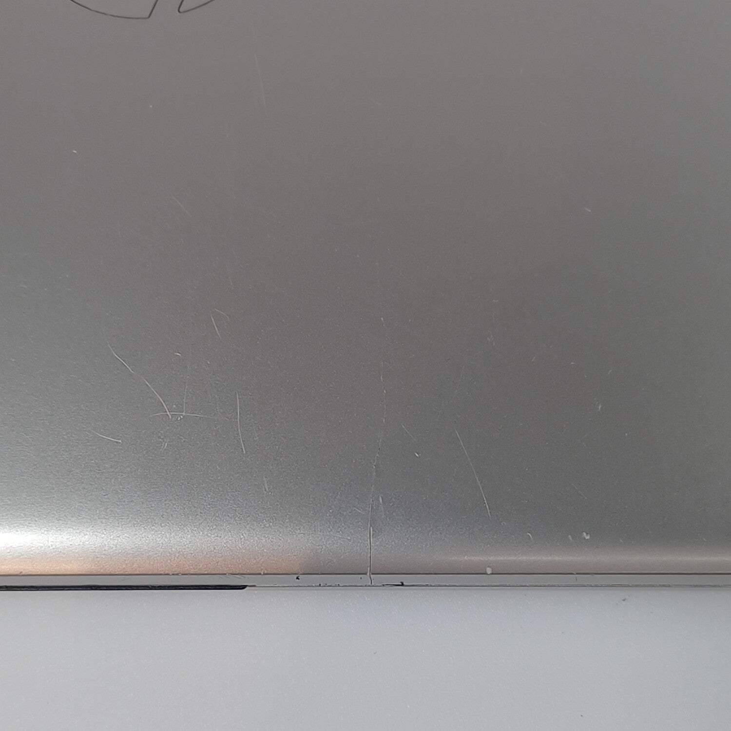 Broken HP Pavilion 15.6″ i5-8250U 2.8GHz 12GB RAM 128GB SSD Read