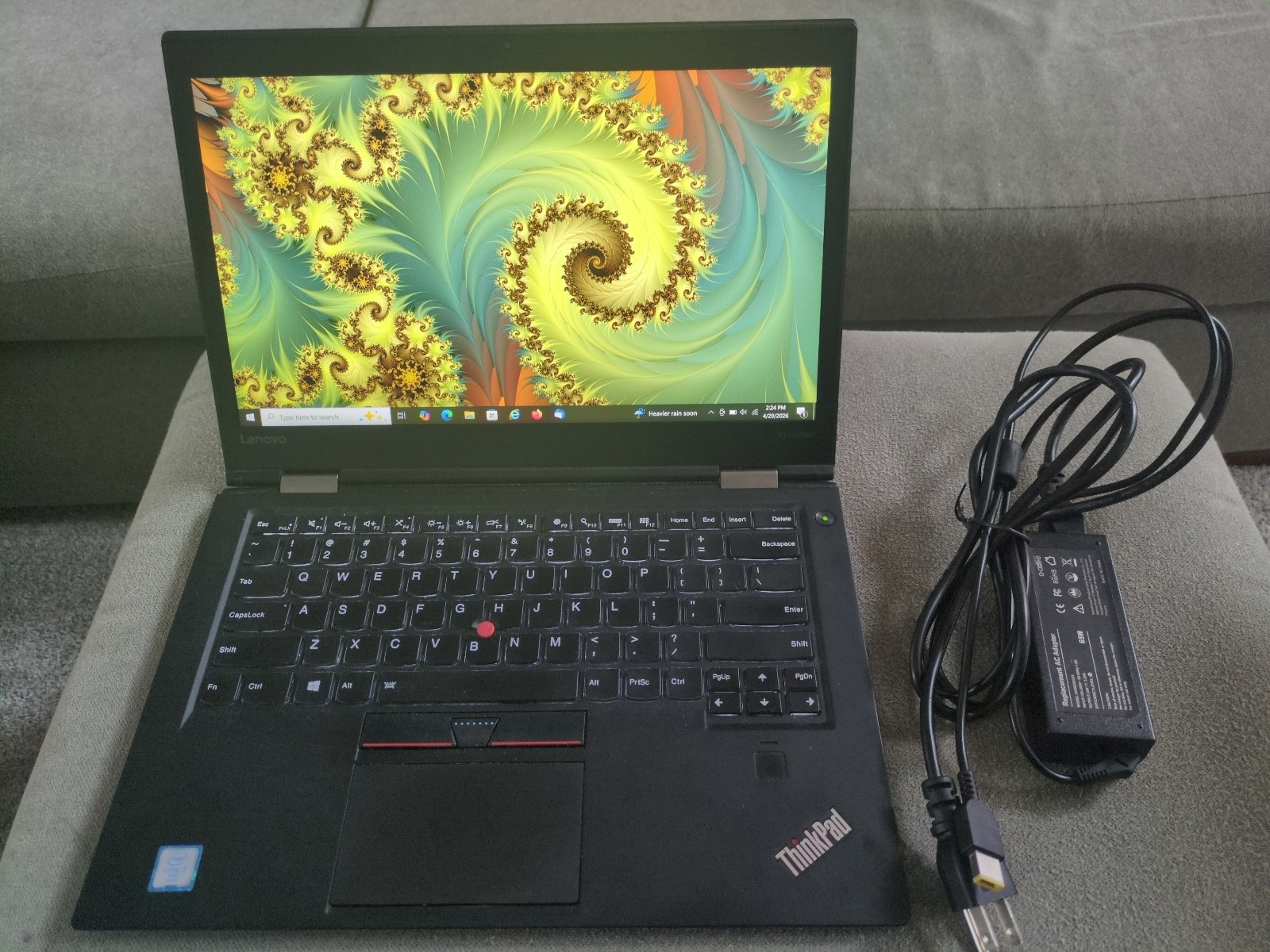 Lenovo ThinkPad X1 Carbon 4th Gen 14″ i7-6600U 16GB RAM 512GB NVMe SSD