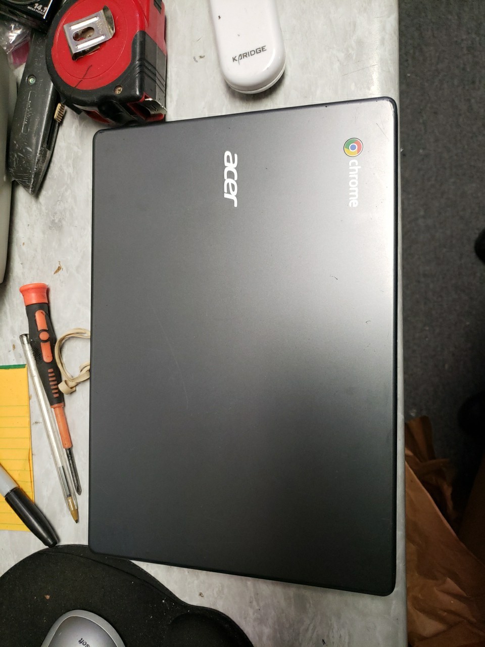 Acer Chromebook C720 16gb hard drive no charger free ship