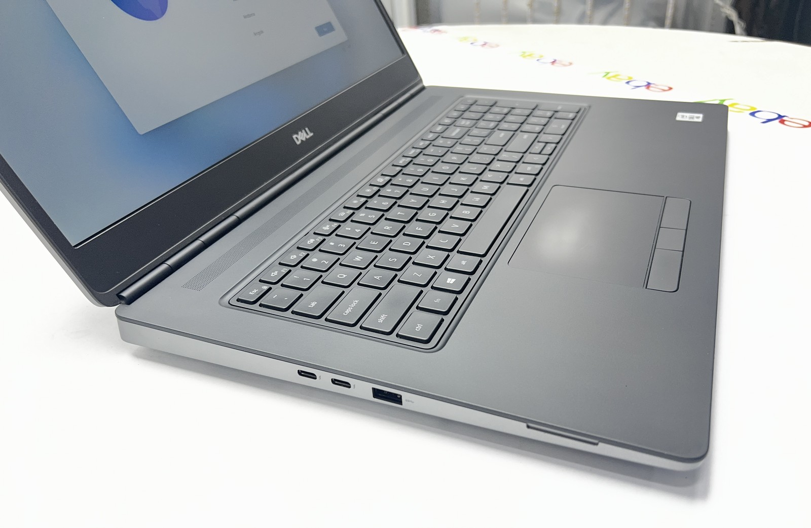Dell Precision 7750 intel core i7, 16GB, 512GB, Windows 11 pro*