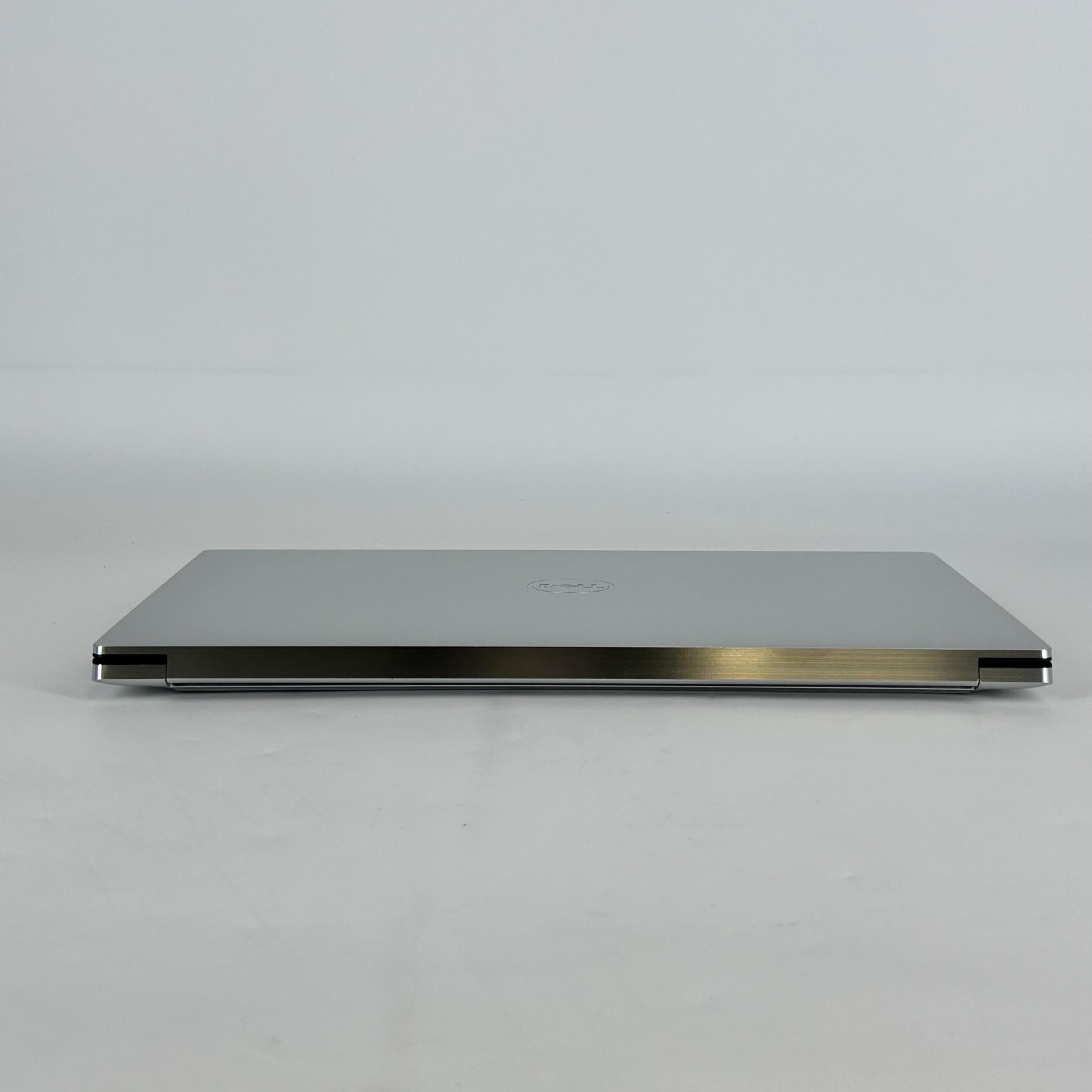 Dell XPS 15 9520 FHD+ 2.5 GHz i9-12900HK 16GB 1TB SSD RTX 3050 Ti Very Good