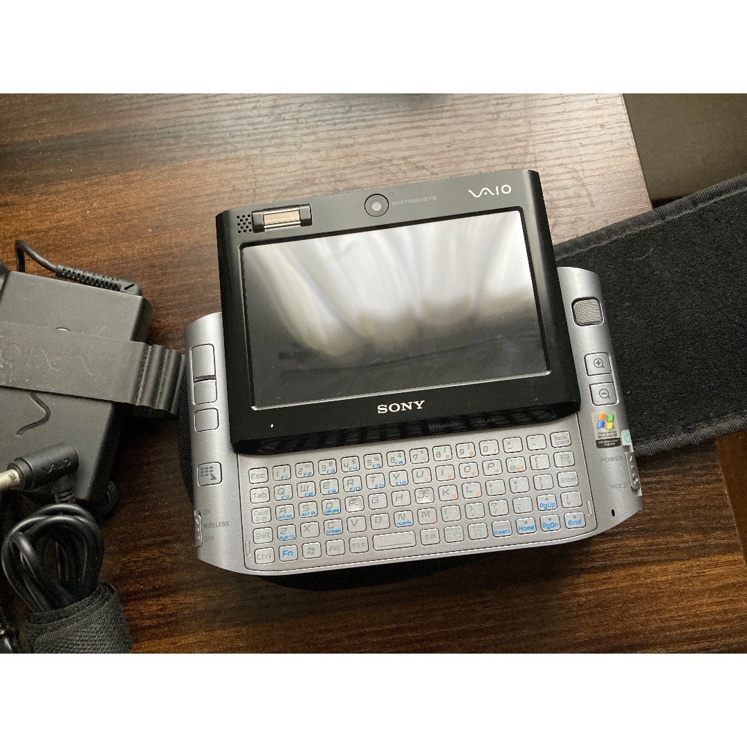 Sony VAIO VGN-UX90S UMPC Ultra-Mini PC Core Solo 1.2GHz 16GB Flash WinXP Rare
