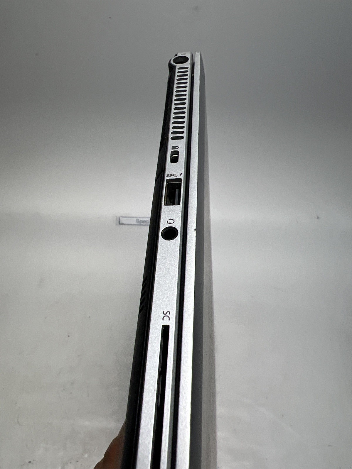 HP EliteBook Folio 9480m Intel Core i7 256GB WIN 10 For Parts Only Broken!!