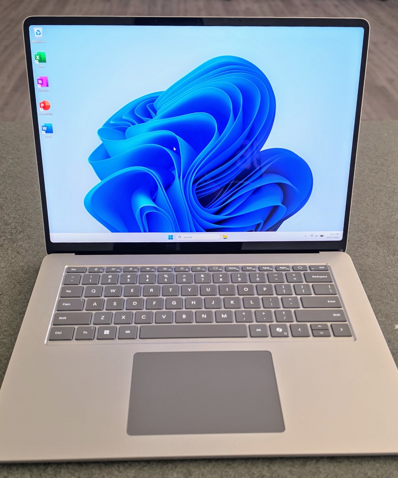 Microsoft Surface Laptop 7 15″ Snapdragon X Elite 16GB 256GB