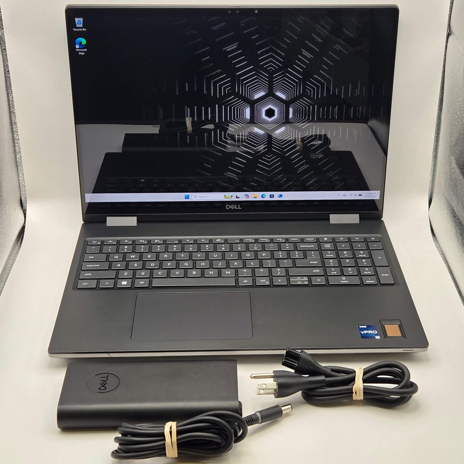 Dell Precision 7680 16″ Touch Laptop Core i9 vPro 13th Gen 32GB 1TB RTX 4000 Ada