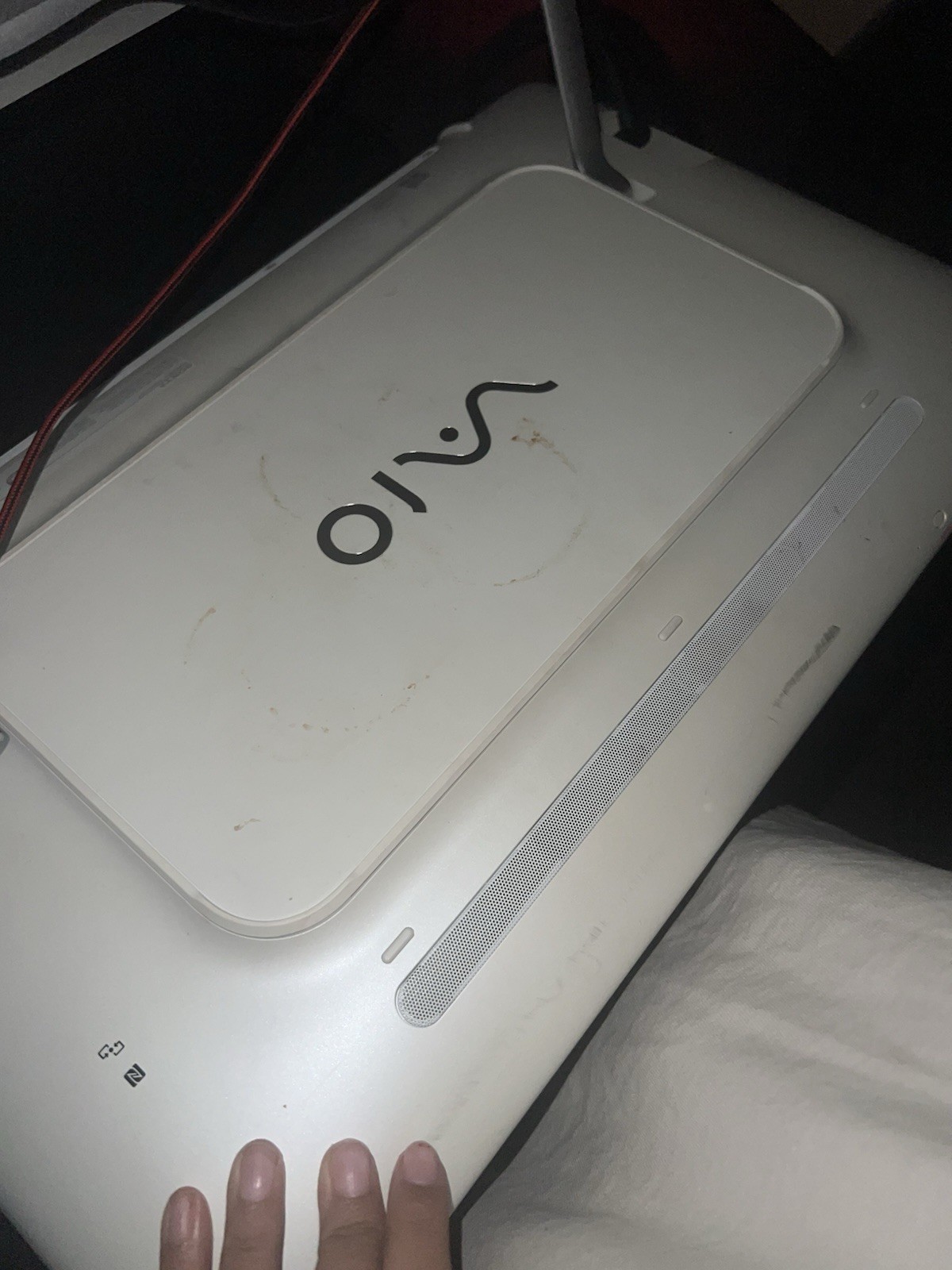 Sony VAIO SVJ202A11L 20″ AIO – i5-3317U CPU 4GB RAM 750GB HDD Win10Pro