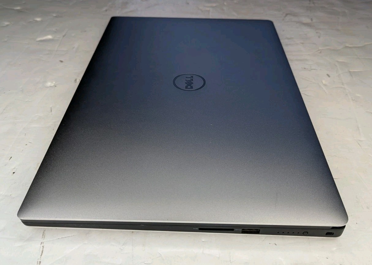 Dell Precision 5530 4K Touch 15.6″ Intel Core i7-8850H 32GB RAM 256GB SSD Win 11