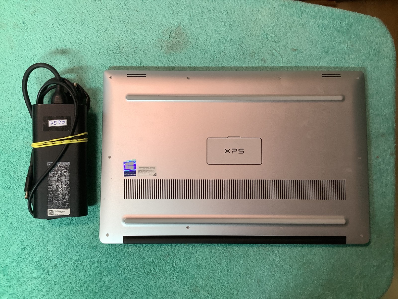 Dell XPS 7590, Gaming GTX 1650, i7-9750H, 16GB-512GB NVMe, Win 11 Pro # 6SQ6YY2