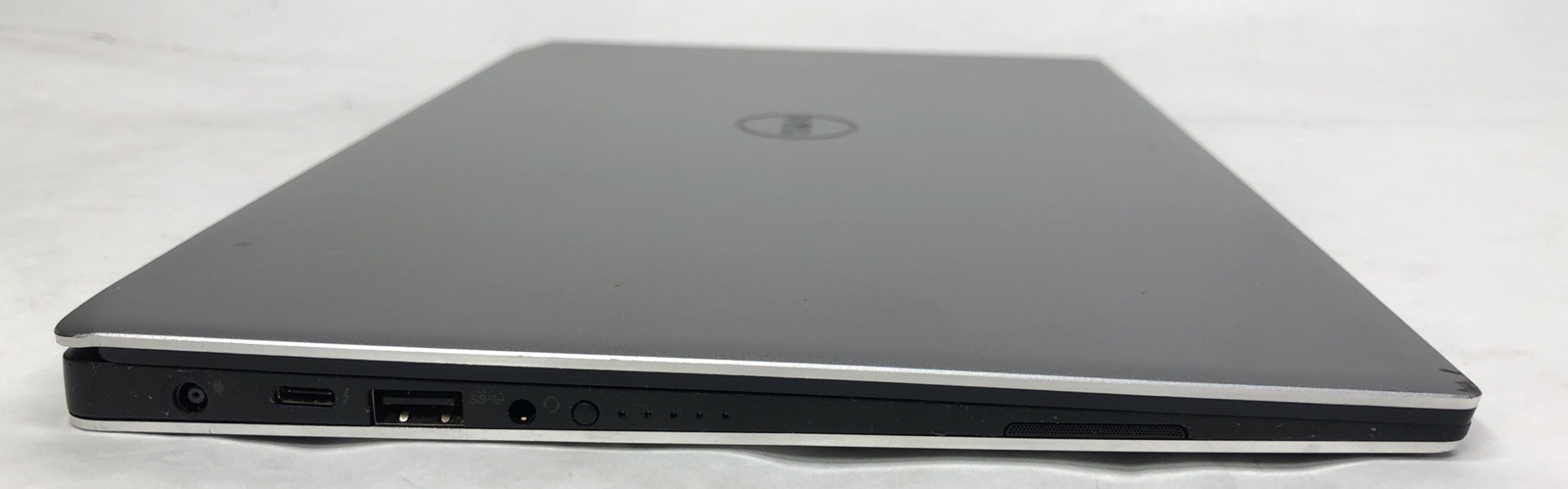 Dell XPS 9350, Intel Core i7-6600U @2.60Ghz, 8GB RAM, NO SSD/OS, TESTED!