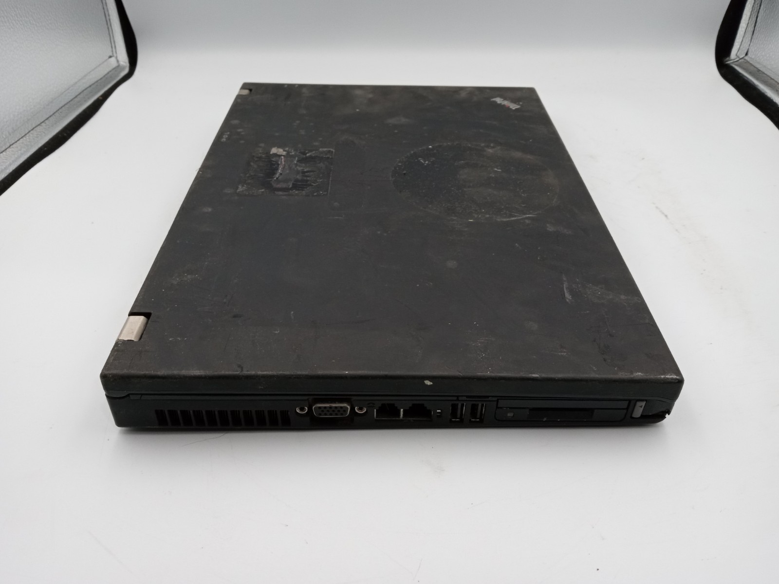 Lenovo ThinkPad T61 14″ Laptop Intel Core 2 Duo – LIQUID DAMAGE – FAN ERROR -RR