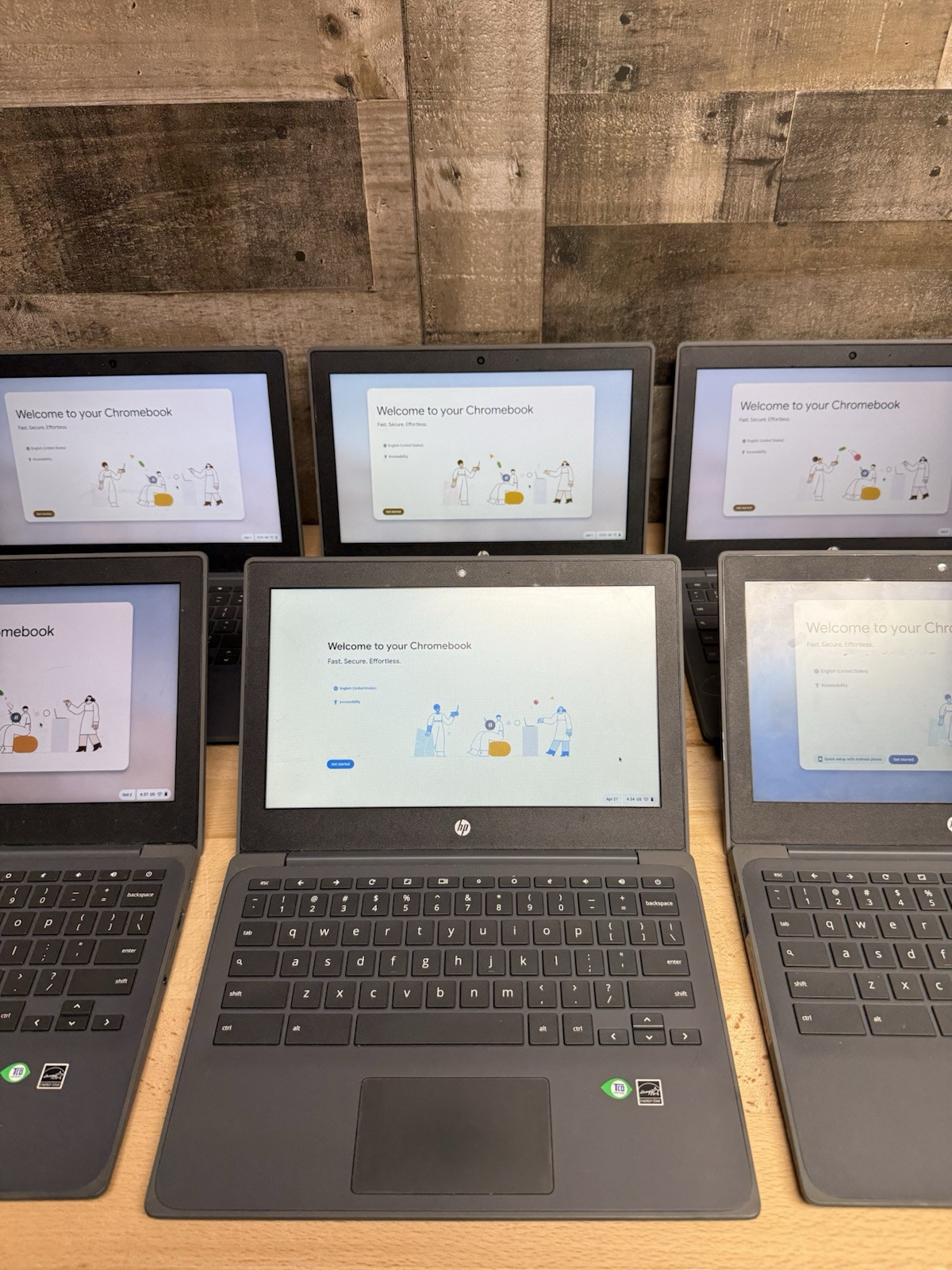 Lot of (6) HP Chromebooks 11A G8 EE AMD A4-9120C RADEON R4 1.60GHz 4 GB RAM 32GB
