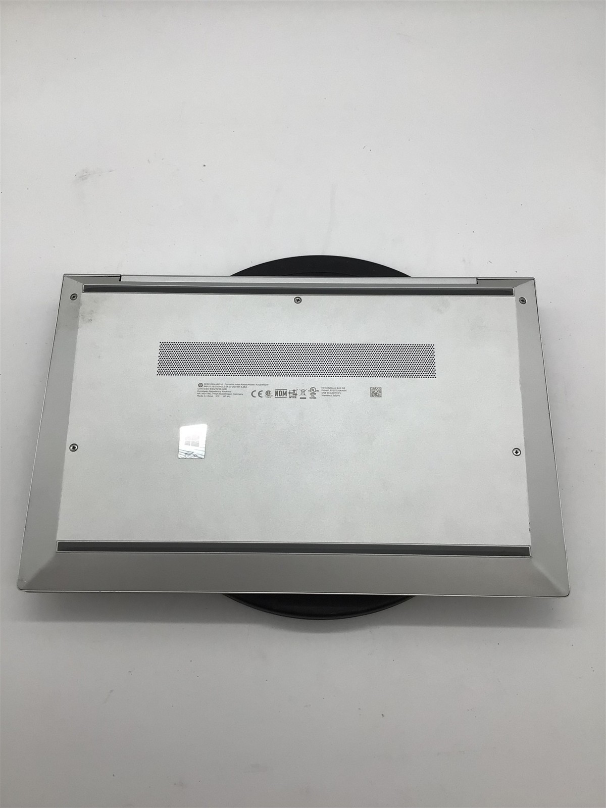 HP EliteBook 840 G8 i7-1185G7 3.0GHz/16GB RAM/No HD