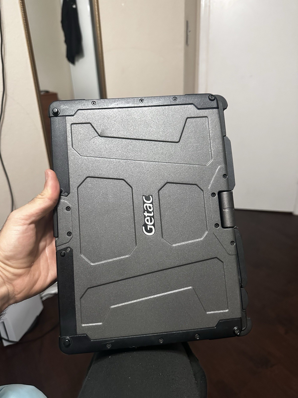 Getac V110 G3 Toughbook Tablet i7-6500U 2.50GHz 256GB SSD 8GB Ram Win10P – Grd B