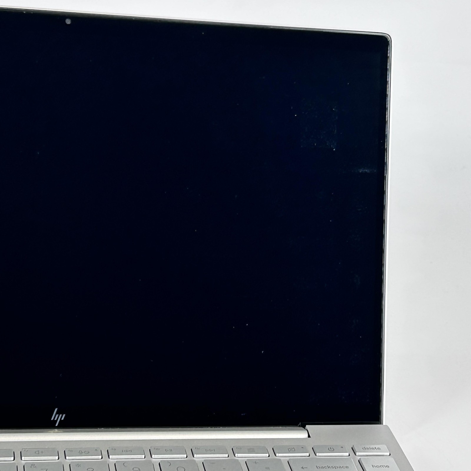 HP Envy 13 Silver FHD i7-1165G7 2.80GHz 16GB RAM 512GB SSD Good – Loose Keys