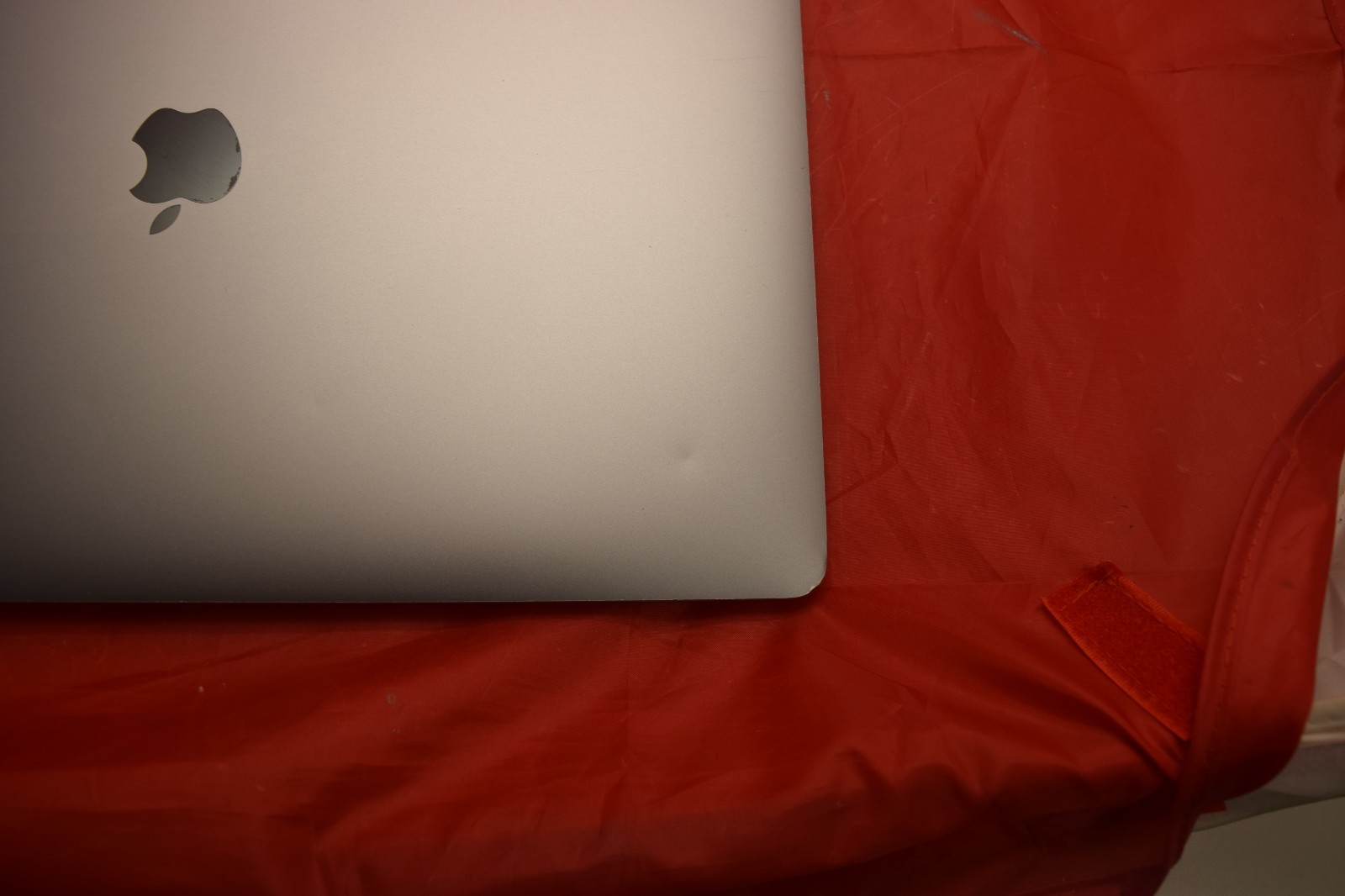 2019 Apple MacBook Pro A2141 16″ Core i7 2.60GHz 32GB DDR4 1TB SSD macOS Tahoe