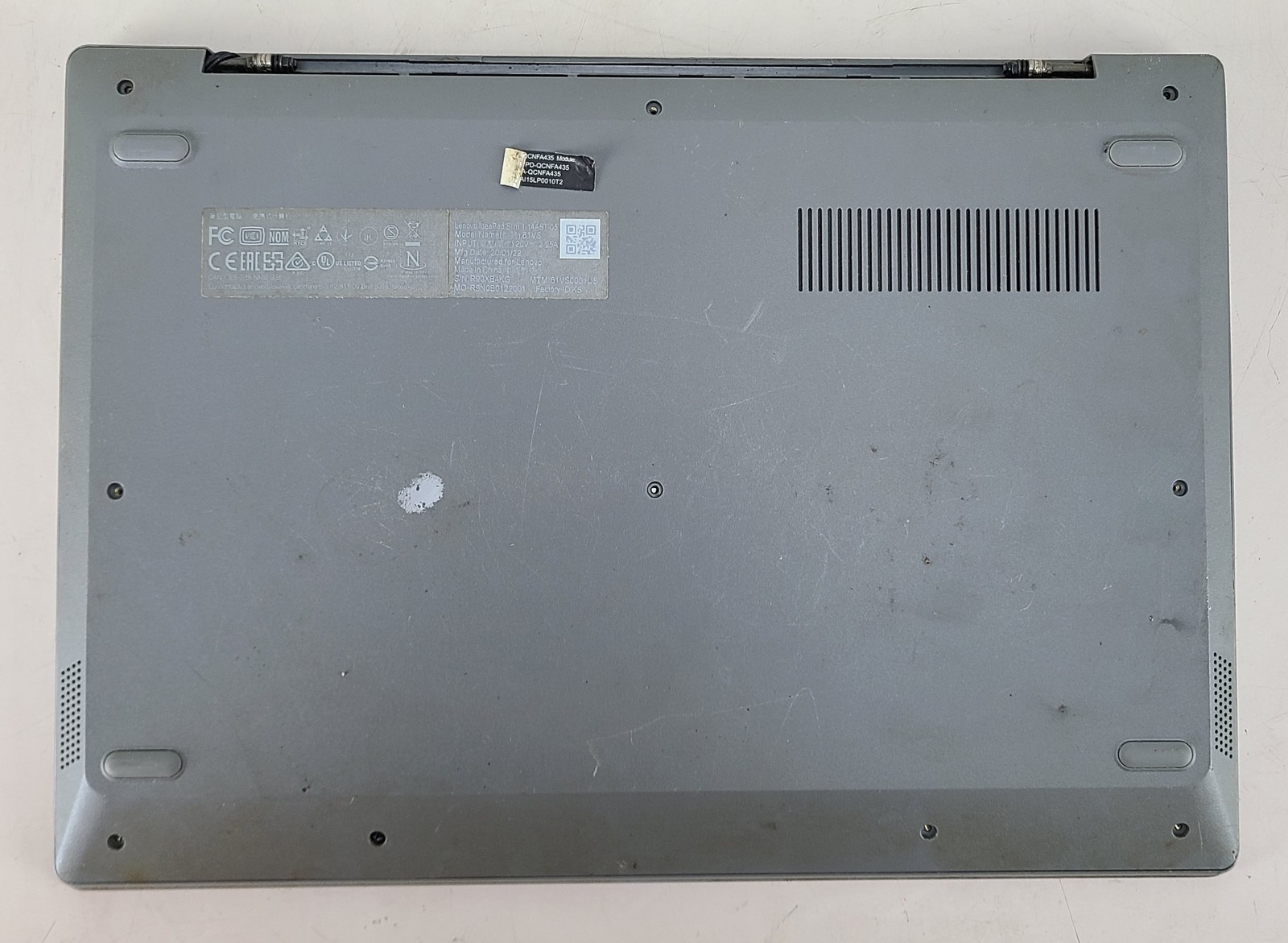 FOR PARTS Lenovo IdeaPad Slim AMD A6-9220e 4GB 64GB HDD WIN 10 HOME