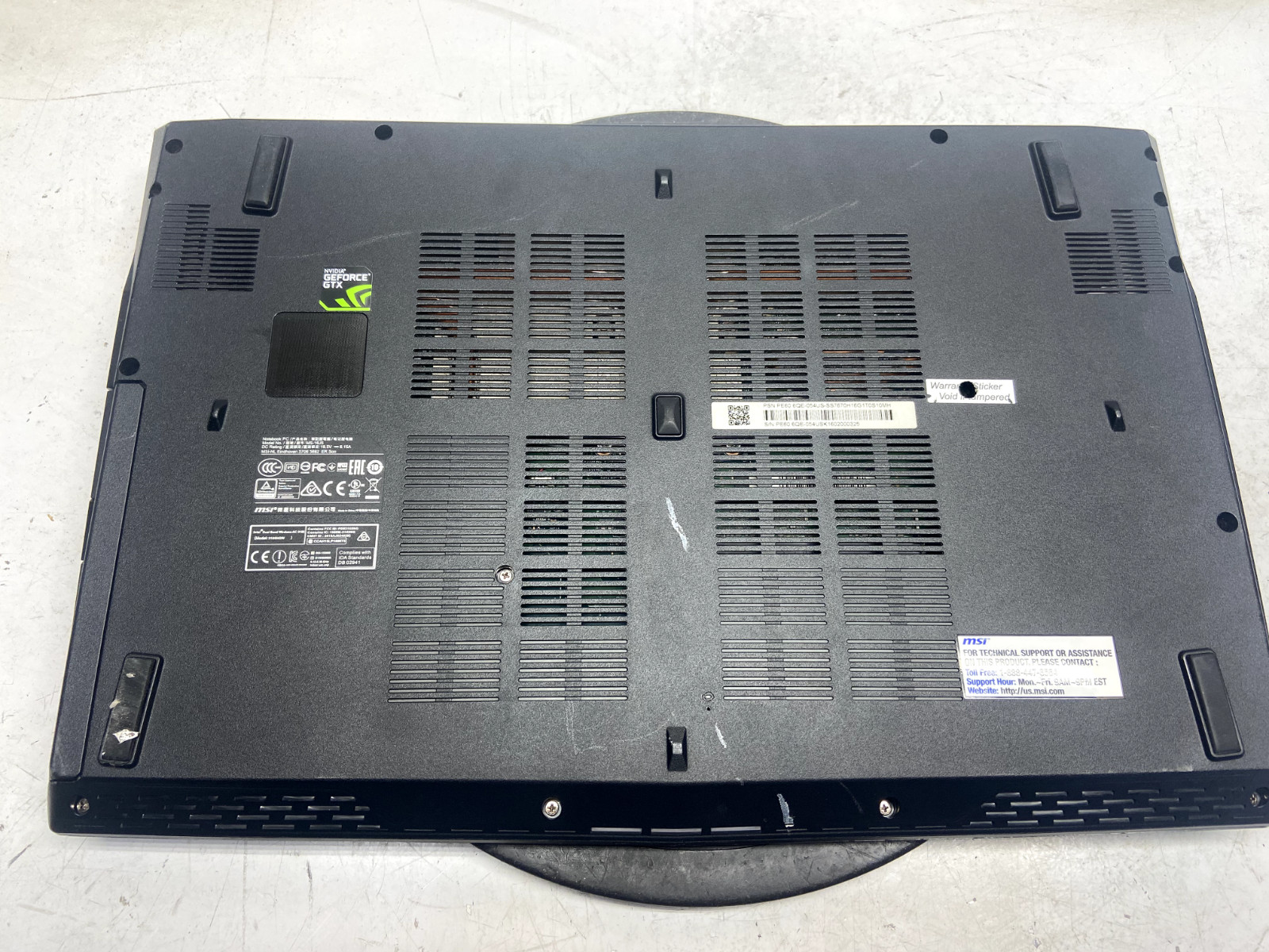 MSI MS-16J5 Intel Core i5-6300u 8GB GTX 960M NO HDD NO BAT – FOR PARTS