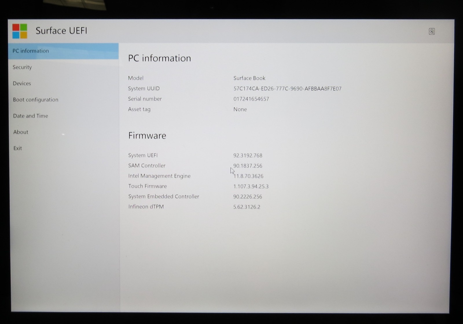 Microsoft Surface Book 13″ i5-6300U @ 2.4 GHz 8GB RAM 256GB Internal No OS