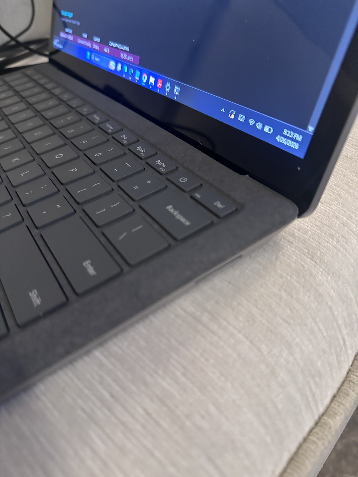Microsoft Surface Laptop 4 13.5” i7 16GB 512GB Windows 11 Home + Charger – Great