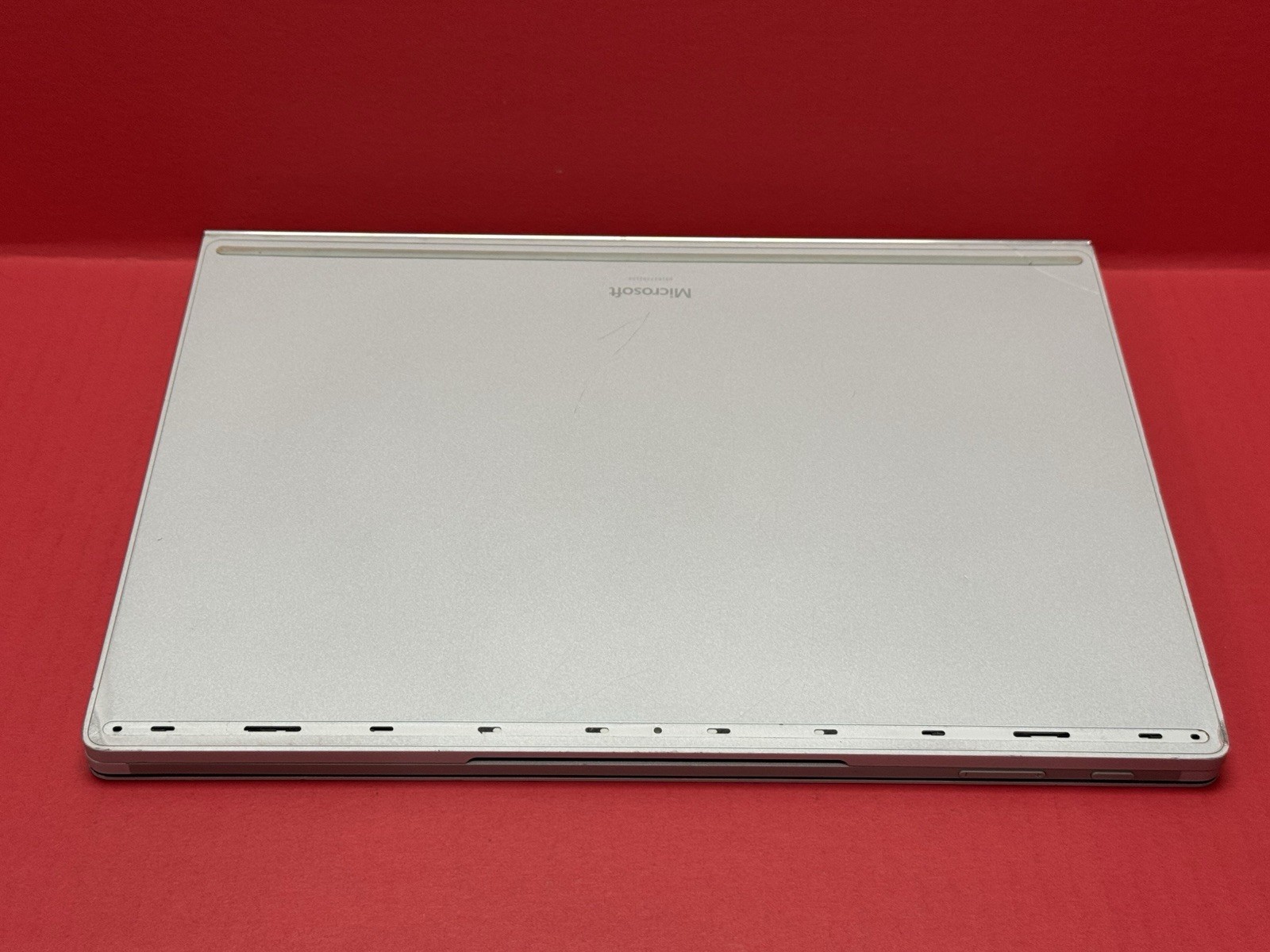 Surface Book 2 1832 i5 8350U 1.7GHz 8GB RAM 256GB SSD