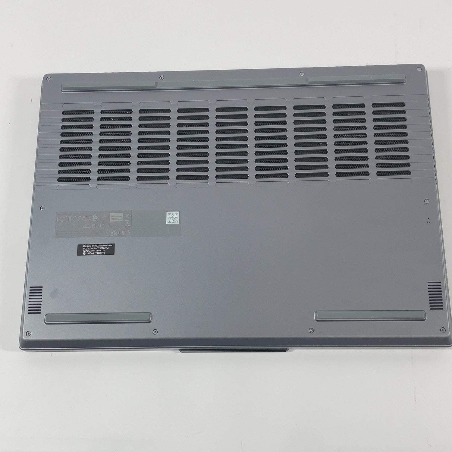 Lenovo Legion Slim 5 15ARP9 16″ Ryzen 7 7435HS 32GB 2TB SSD 1TB SSD GeForce 4070