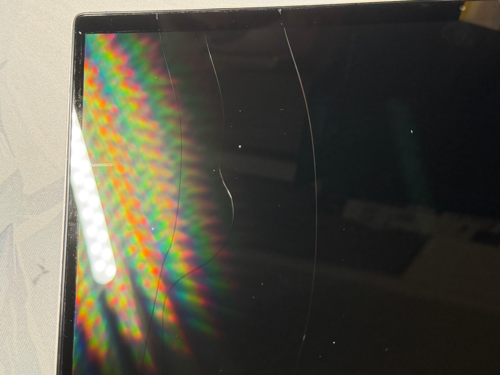 HP ENVY x360 2-in-1 Intel Core i7-1165G7 8GB RAM NO SSD CRACKED SCREEN FOR PARTS