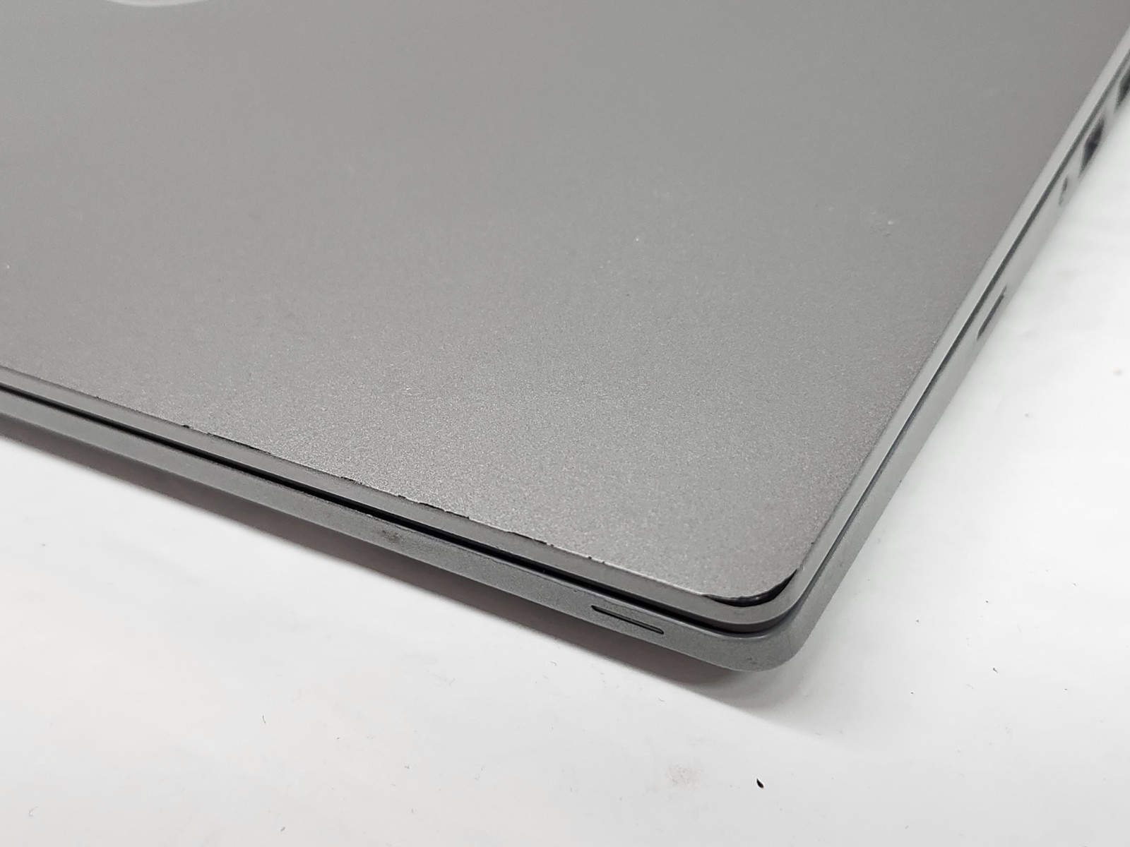 Dell Latitude 5430 Laptop – Core i7-1255U 16GB 256GB SSD Webcam Backlit Sp1