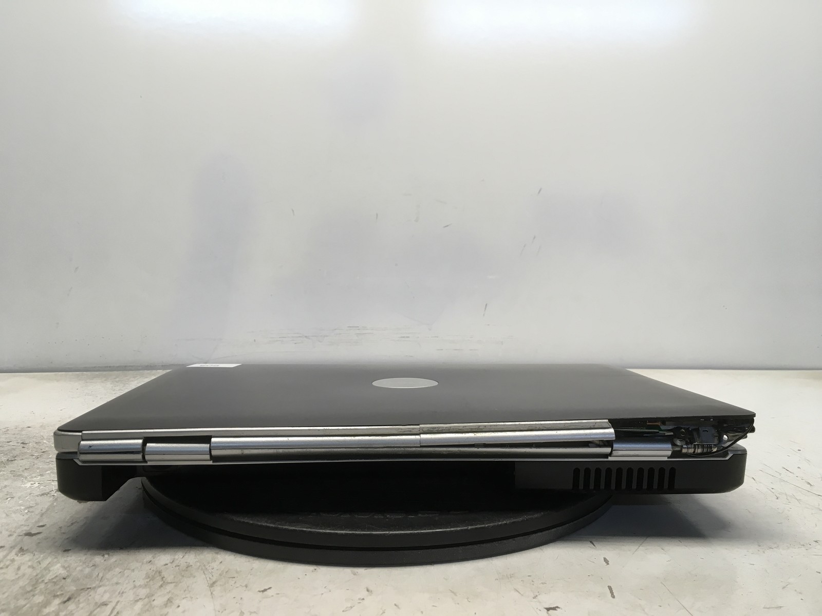 Dell Inspiron 1525 Intel Core 2 Duo 2GHz 3 GB NO HDD No Batt