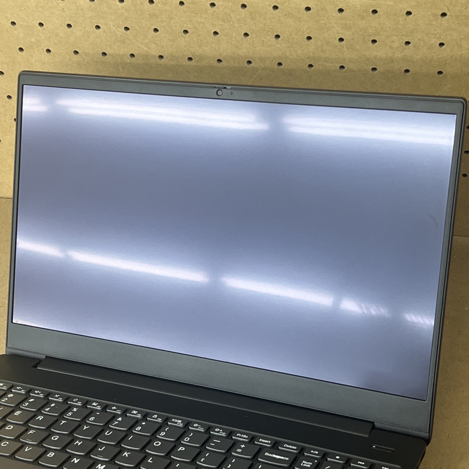 Lenovo Ideapad S340-15IIL Touch i3-1005G1 1.2GHz 8GB Ram 256GB SSD – Fair