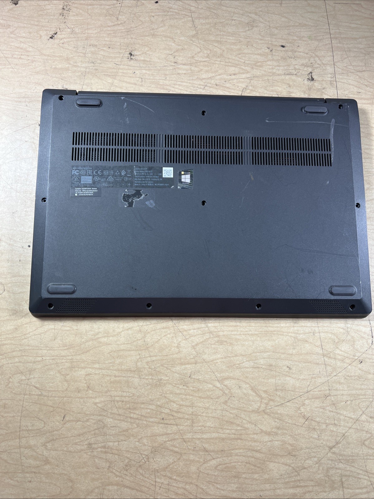LENOVO V15-ADA AMD ATHLON GOLD 3150U 8GB RAM **NO HD/ NO CADDIE/ NO OS