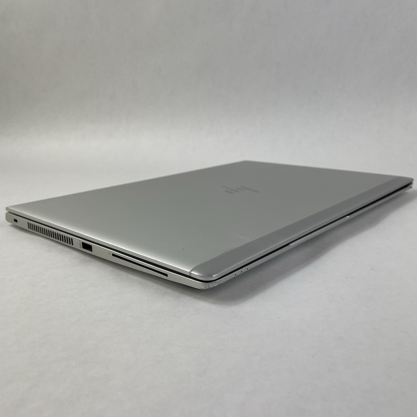 HP EliteBook 850 G6 15.6″ i5-8365U 1.60 GHz 8 GB RAM No SSD/OS/AC – Bad Corner