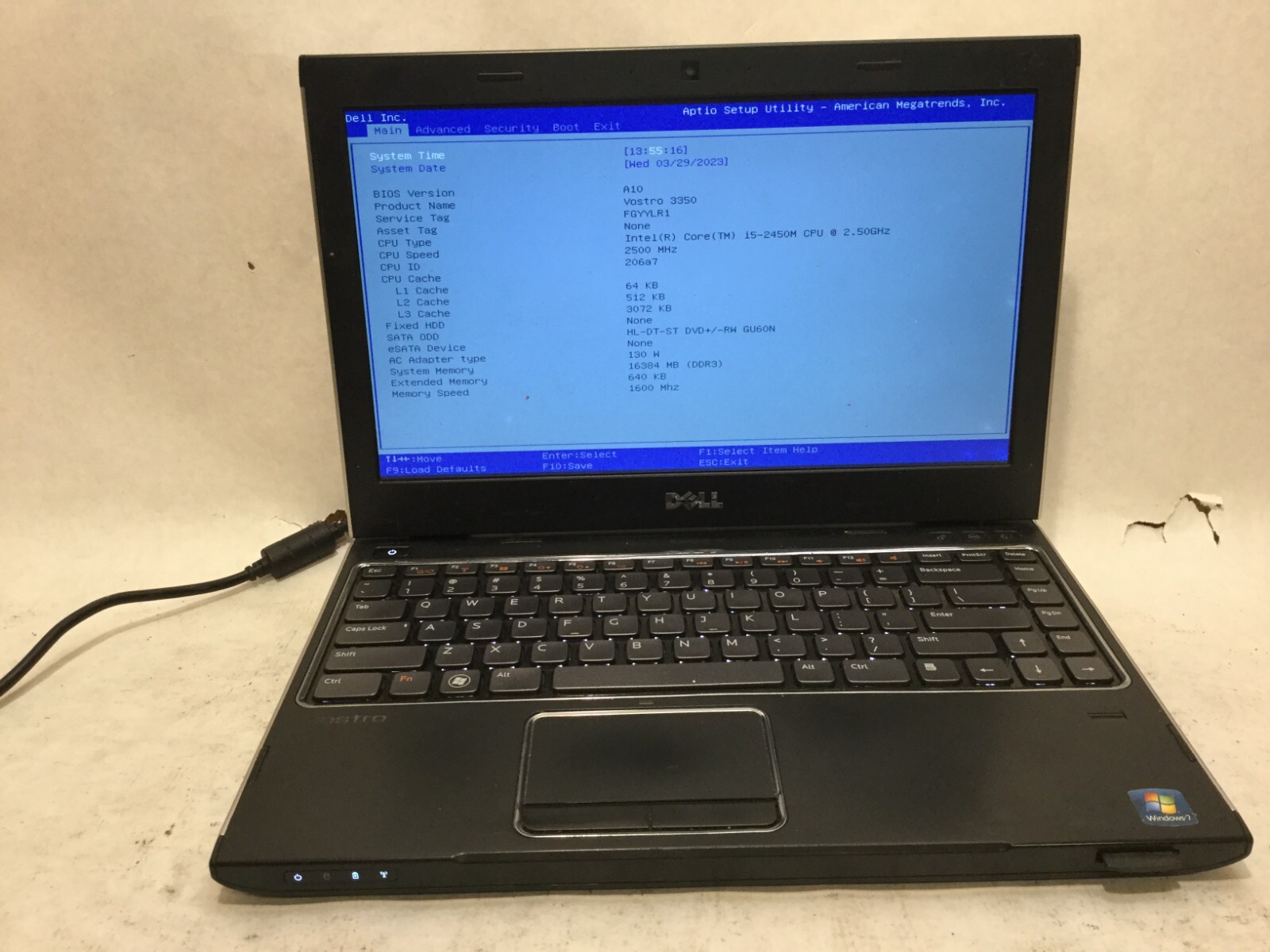 Dell Vostro 3350 / Intel Core i5-2450M @ 2.50GHz / (MISSING PARTS!) -MR