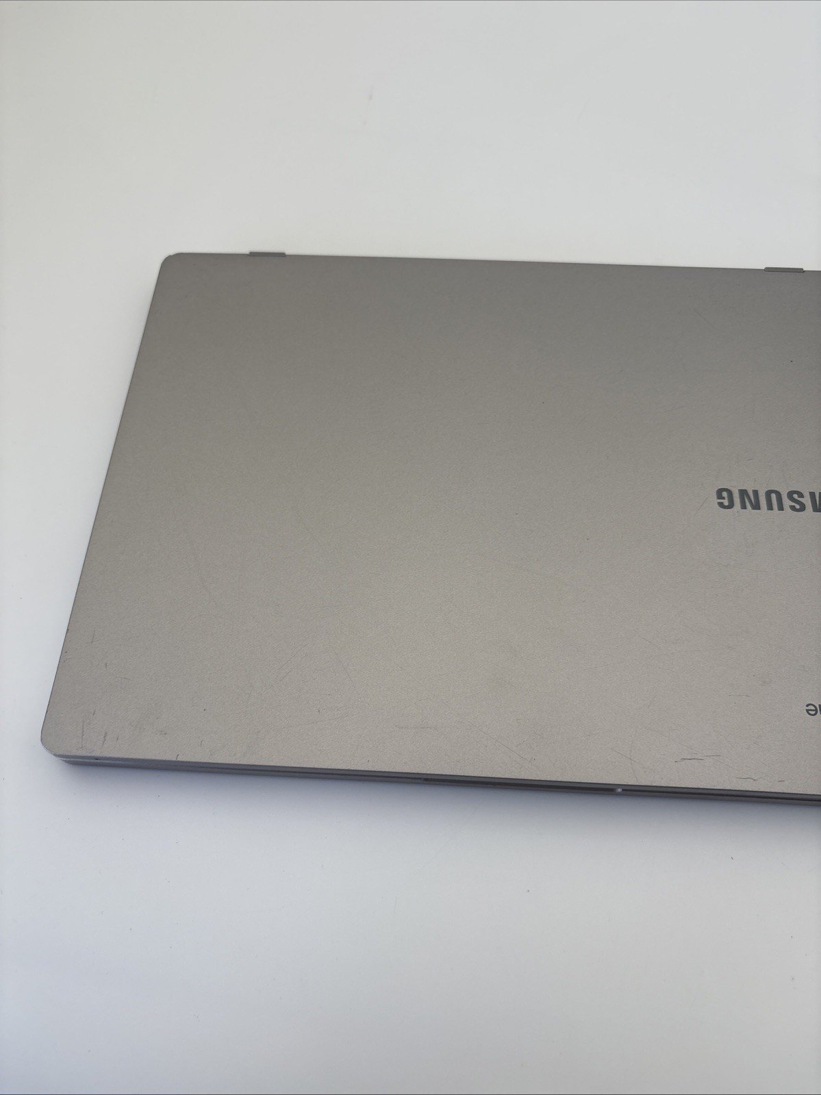 Samsung Galaxy Chromebook 4 XE310XBA 11.6″ Celeron N4020 1.1GHz 4GB RAM 32GB