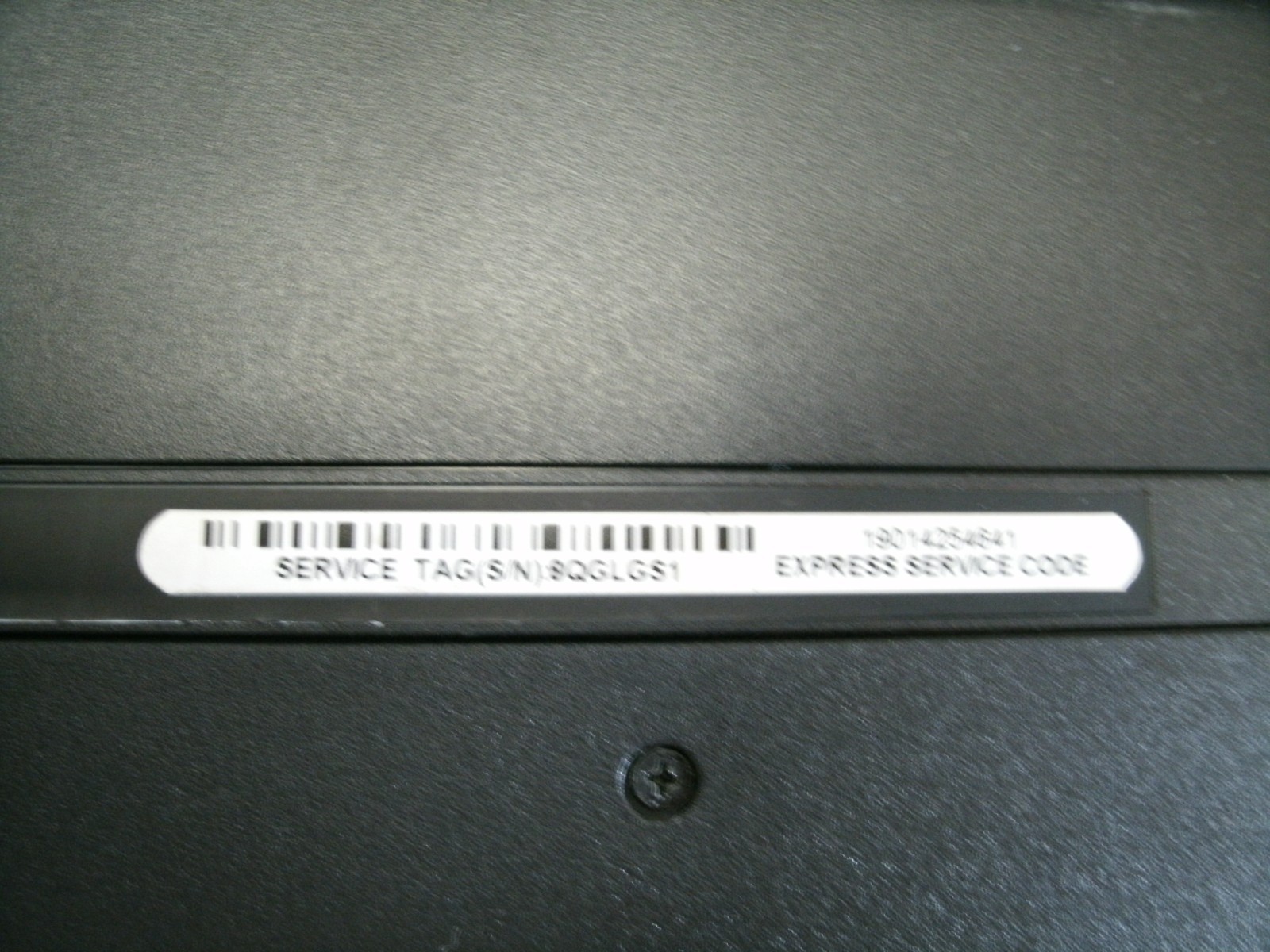 DELL Vostro 3560 Laptop Computer – Turns on – Selling For Parts – Has Charger