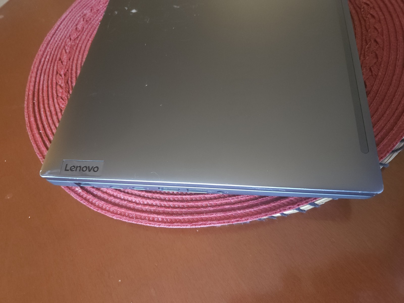 Lenovo ThinkPad T14 i7 16gb Ram 512gb SSD NVMe 1260p Gen3 14″ Touchscreen Win11